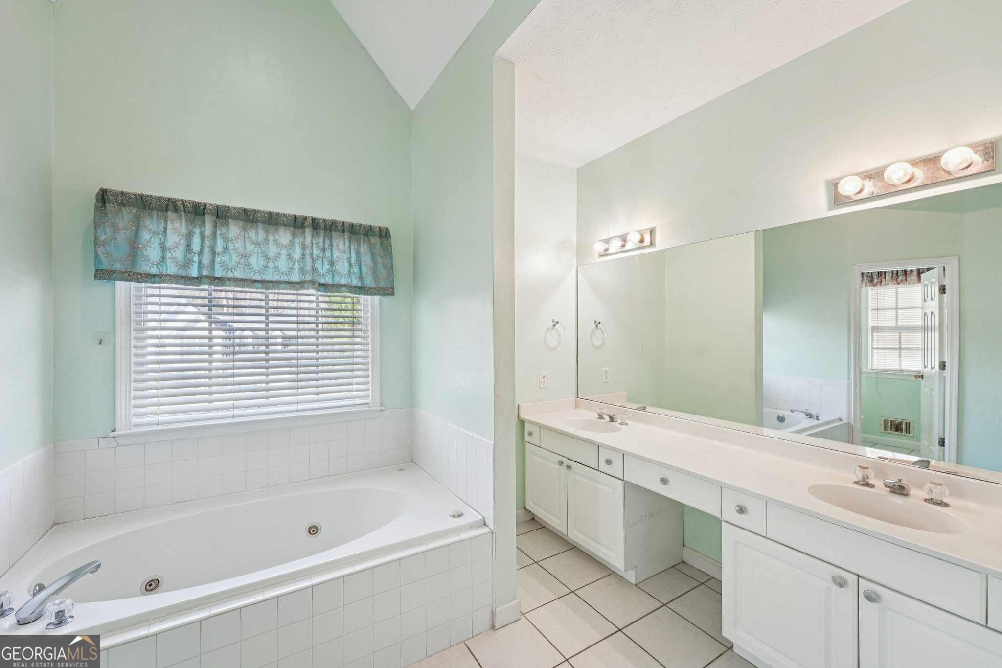 220 Doubles Drive Covington GA 30016