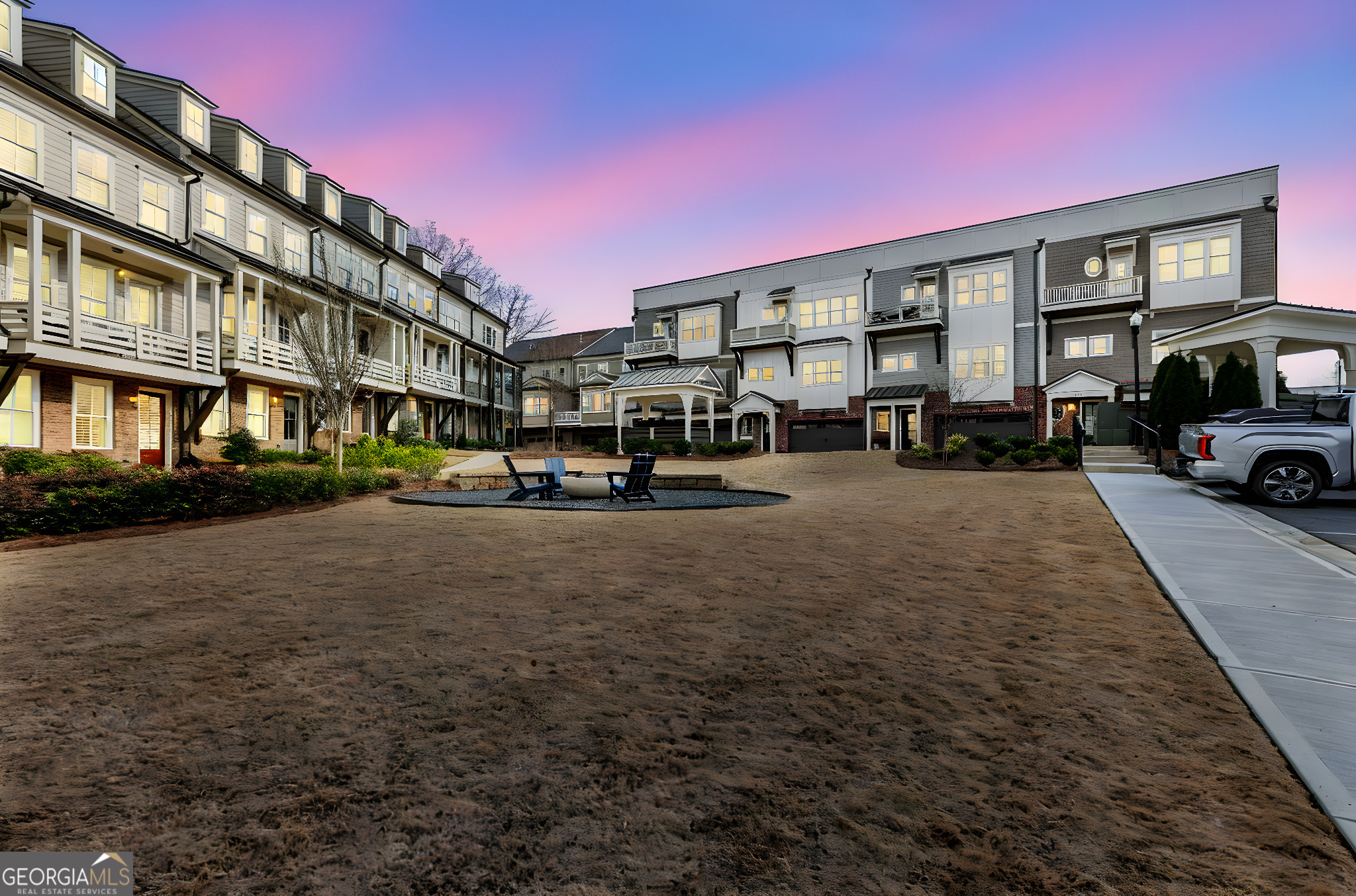 4466 Lemon Street Acworth GA 30101