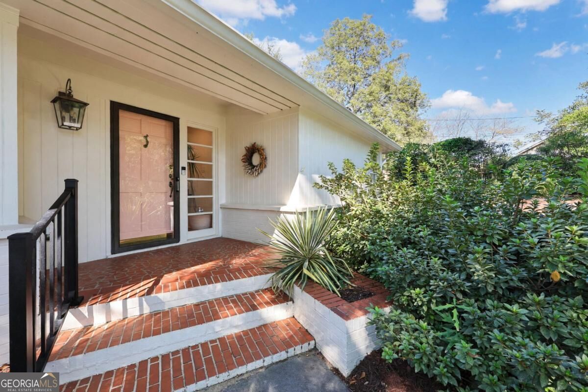 150 Piedmont Avenue Gainesville GA 30501
