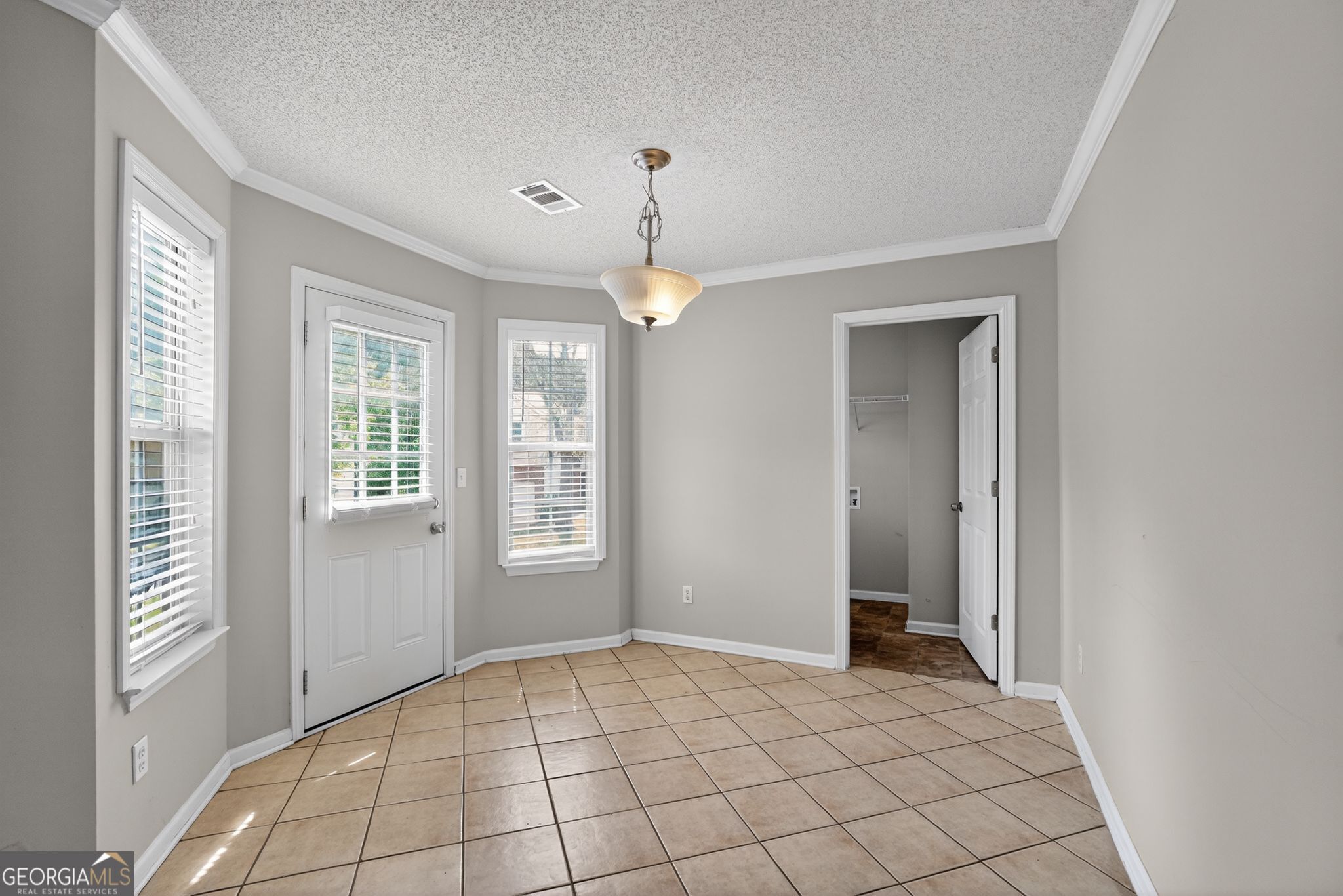 4342 Idlewood Park Lithonia GA 30038