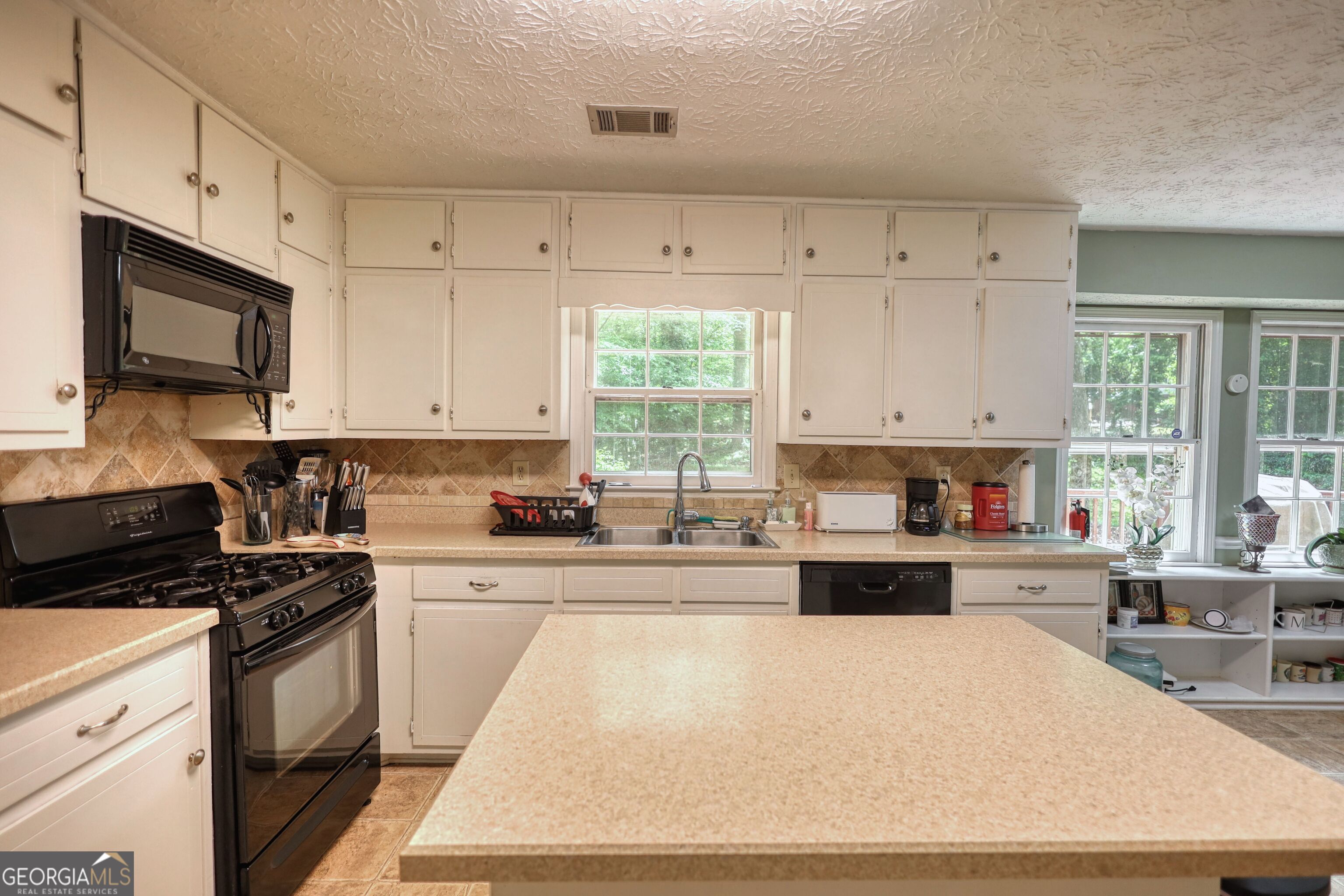2678 Sherman Oaks Drive Snellville GA 30039