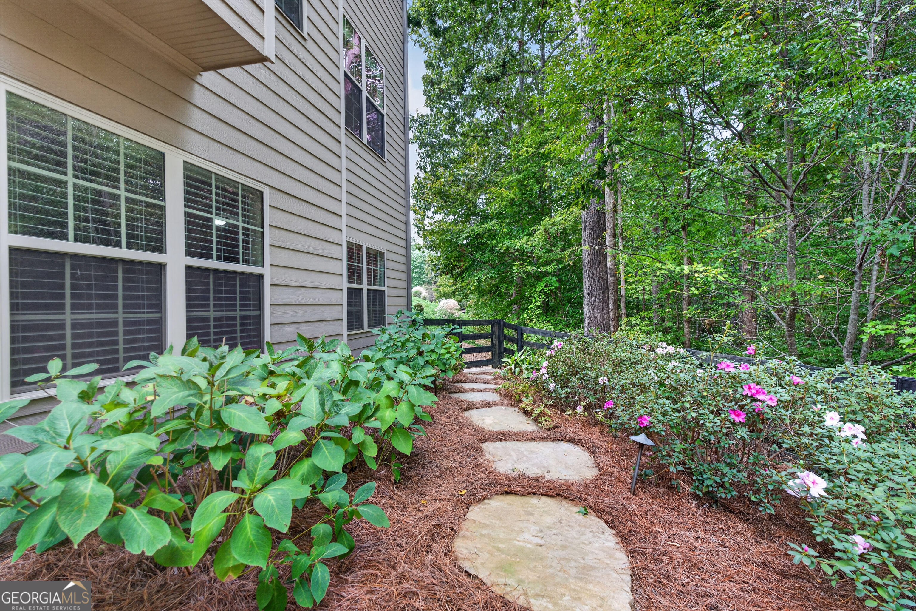 2720 Cogburn Lane Milton GA 30004