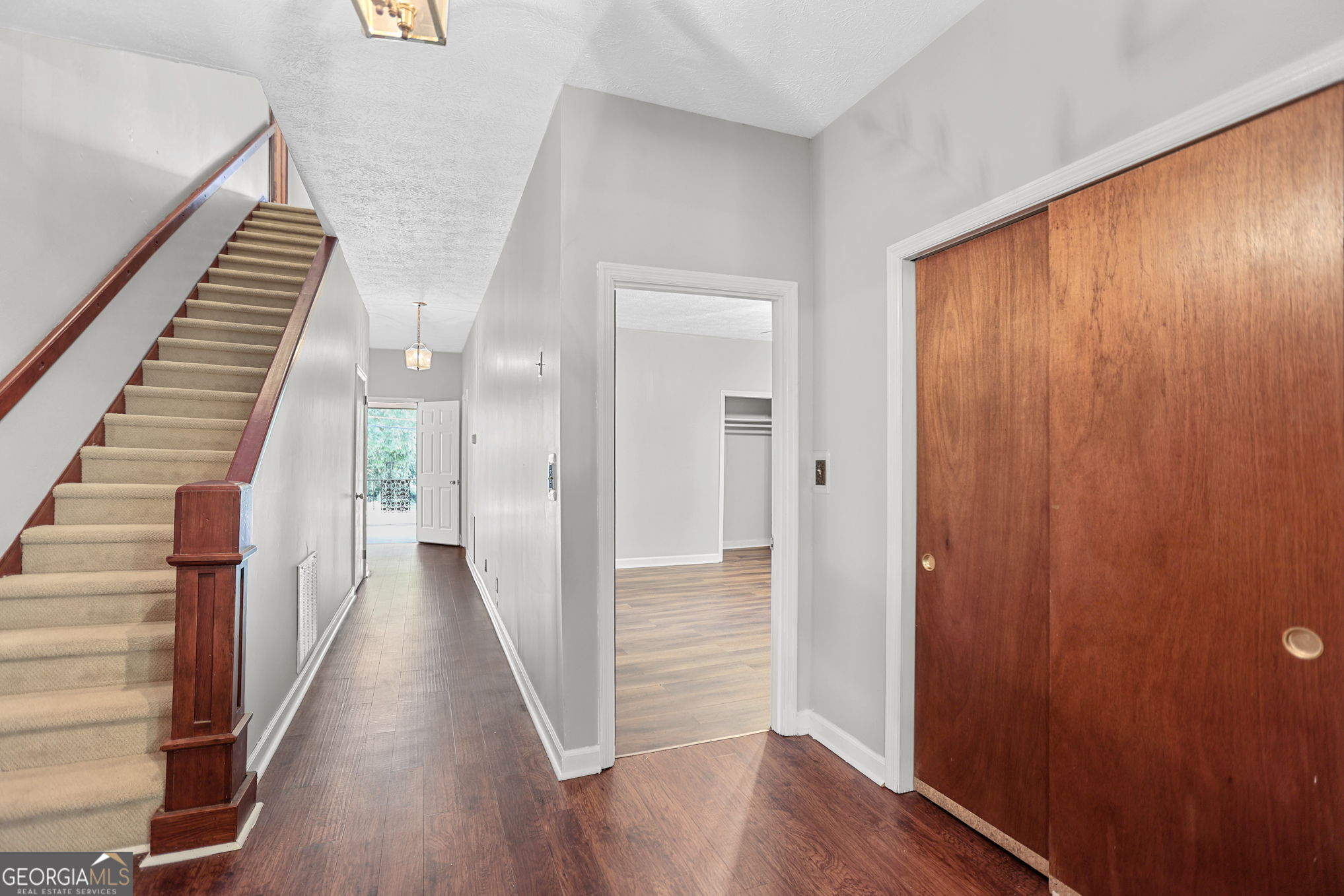 17834 Main Street Woodbury GA 30293