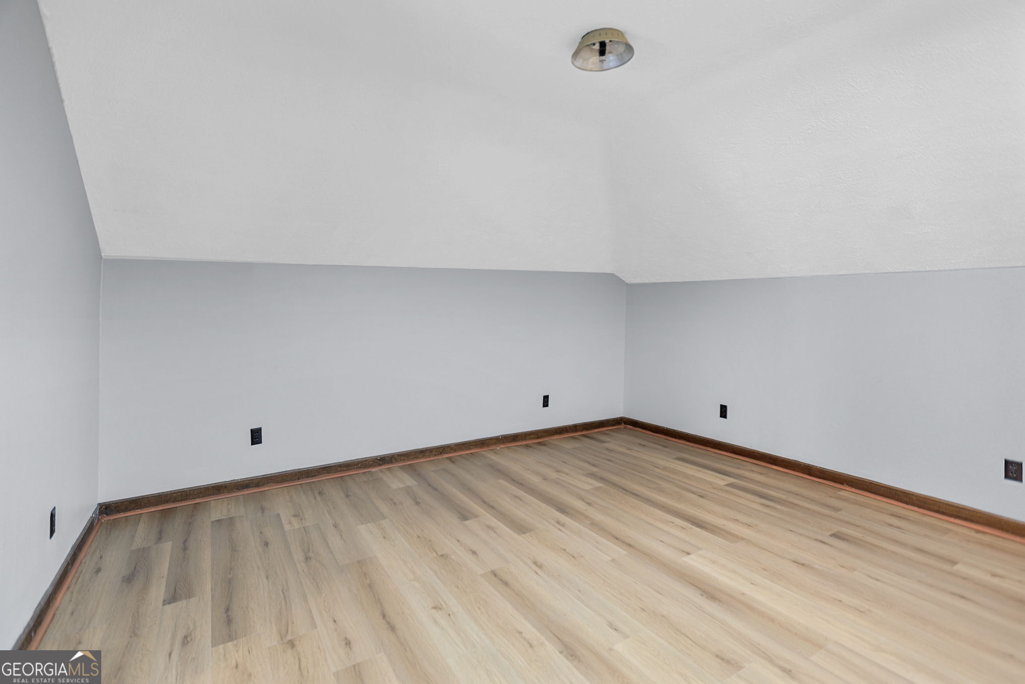 17834 Main Street Woodbury GA 30293