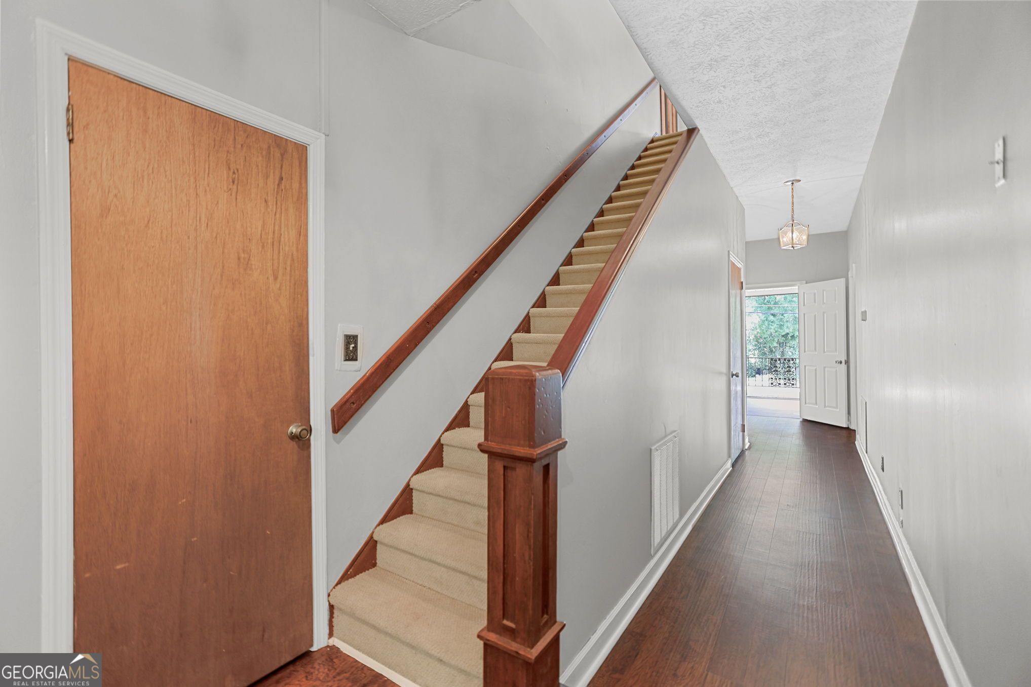 17834 Main Street Woodbury GA 30293