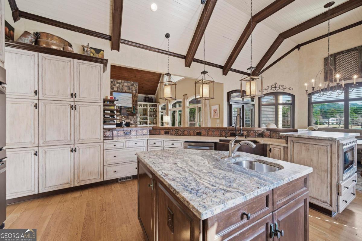 1691 Lighthouse Circle Greensboro GA 30642