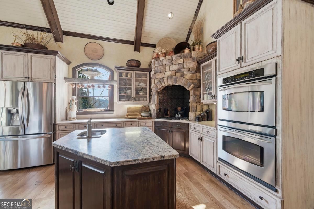 1691 Lighthouse Circle Greensboro GA 30642