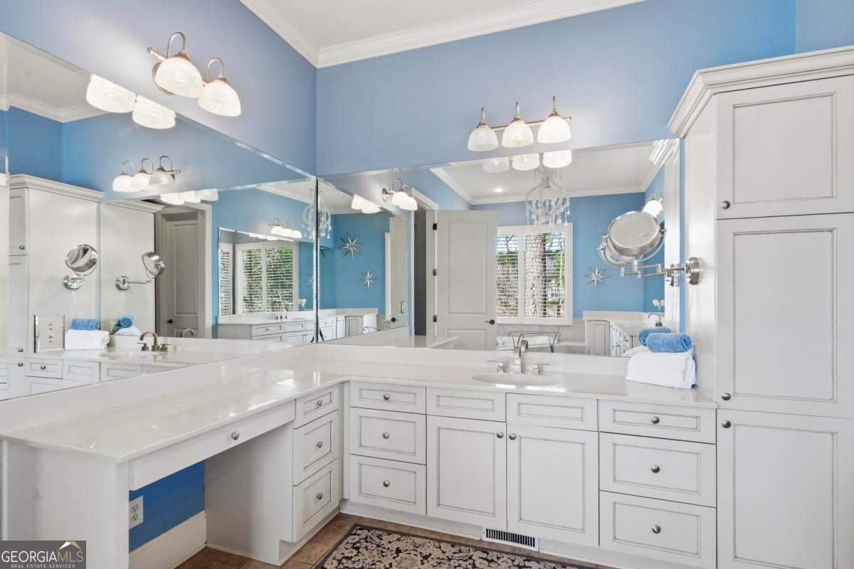 1691 Lighthouse Circle Greensboro GA 30642