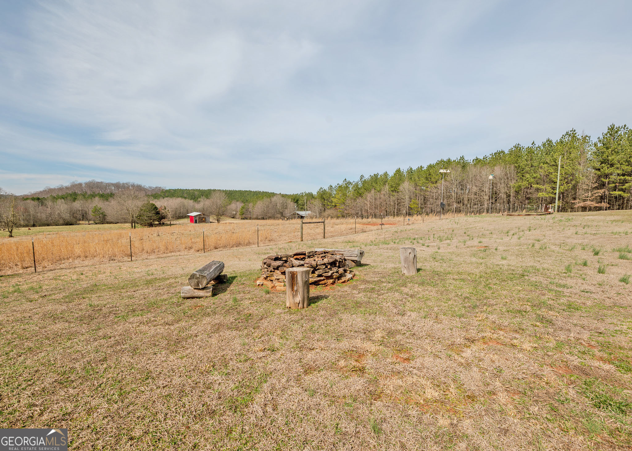 1363-A Mcfarlin Bridge 25 Acres Carnesville GA 30521