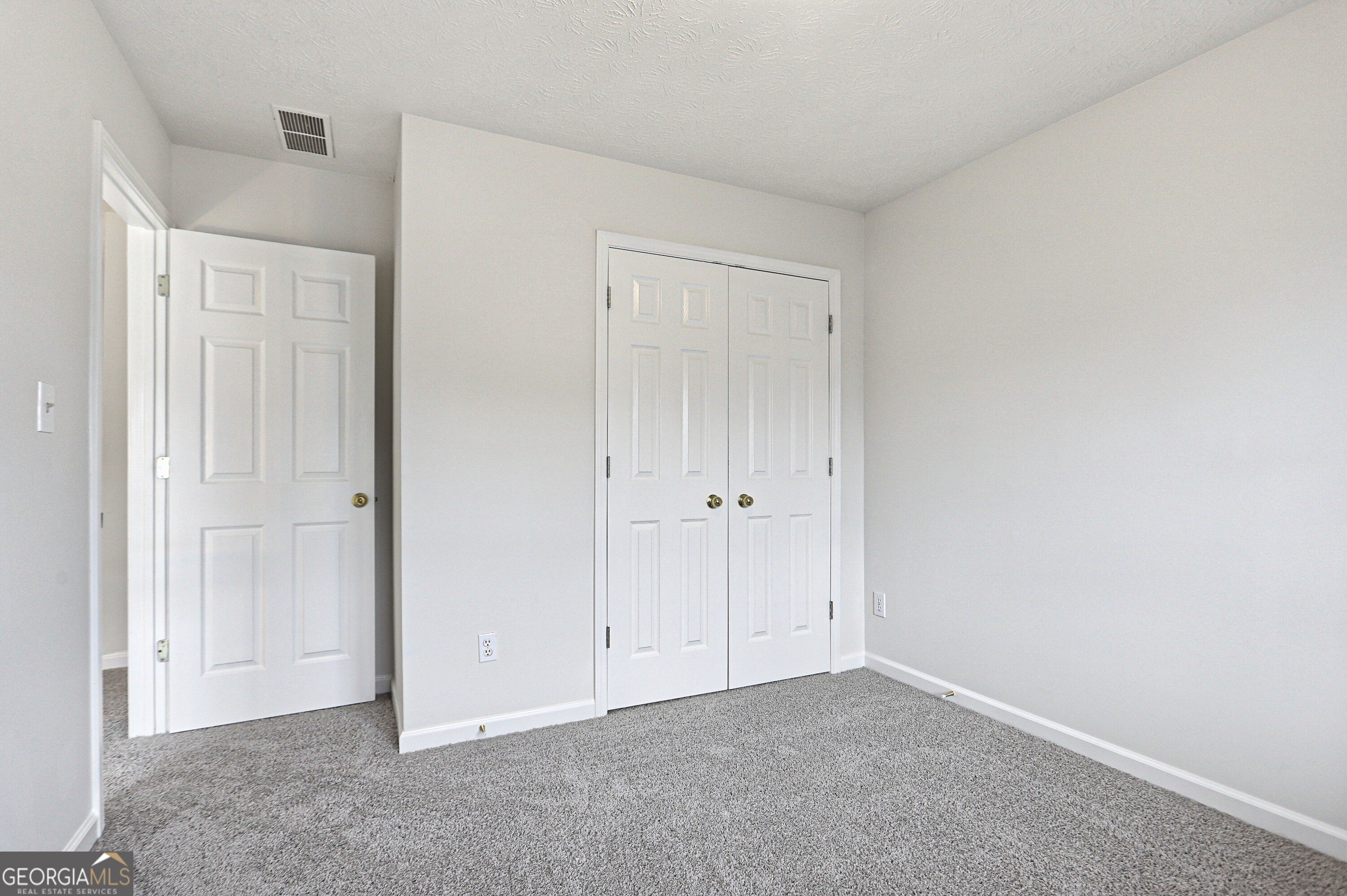 5713 Mill View Way Lithonia GA 30038