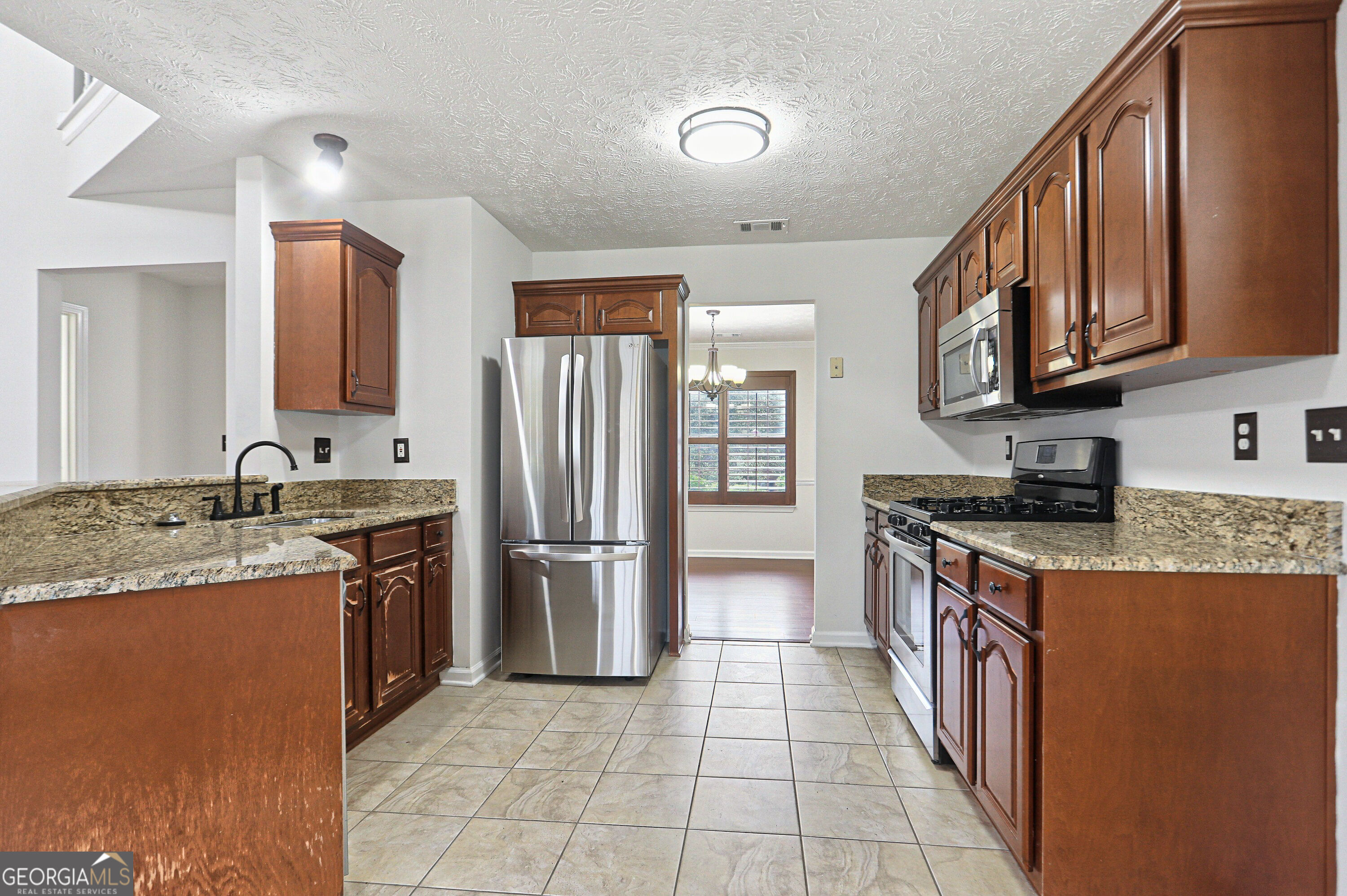 5713 Mill View Way Lithonia GA 30038