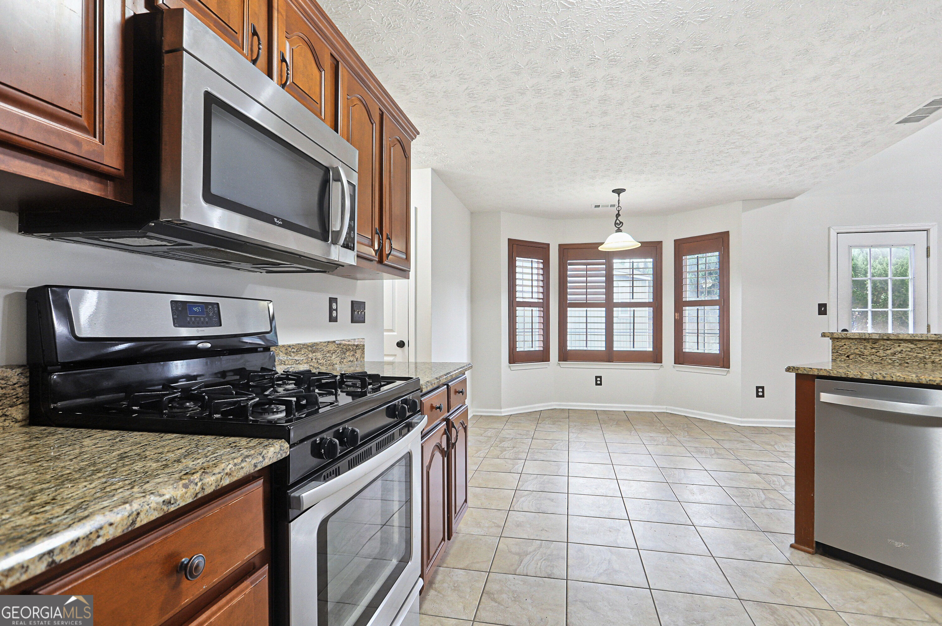 5713 Mill View Way Lithonia GA 30038