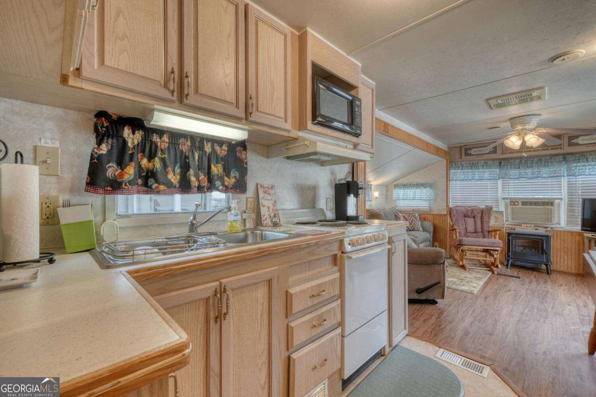 4360 Riverbank Run Hiawassee GA 30546