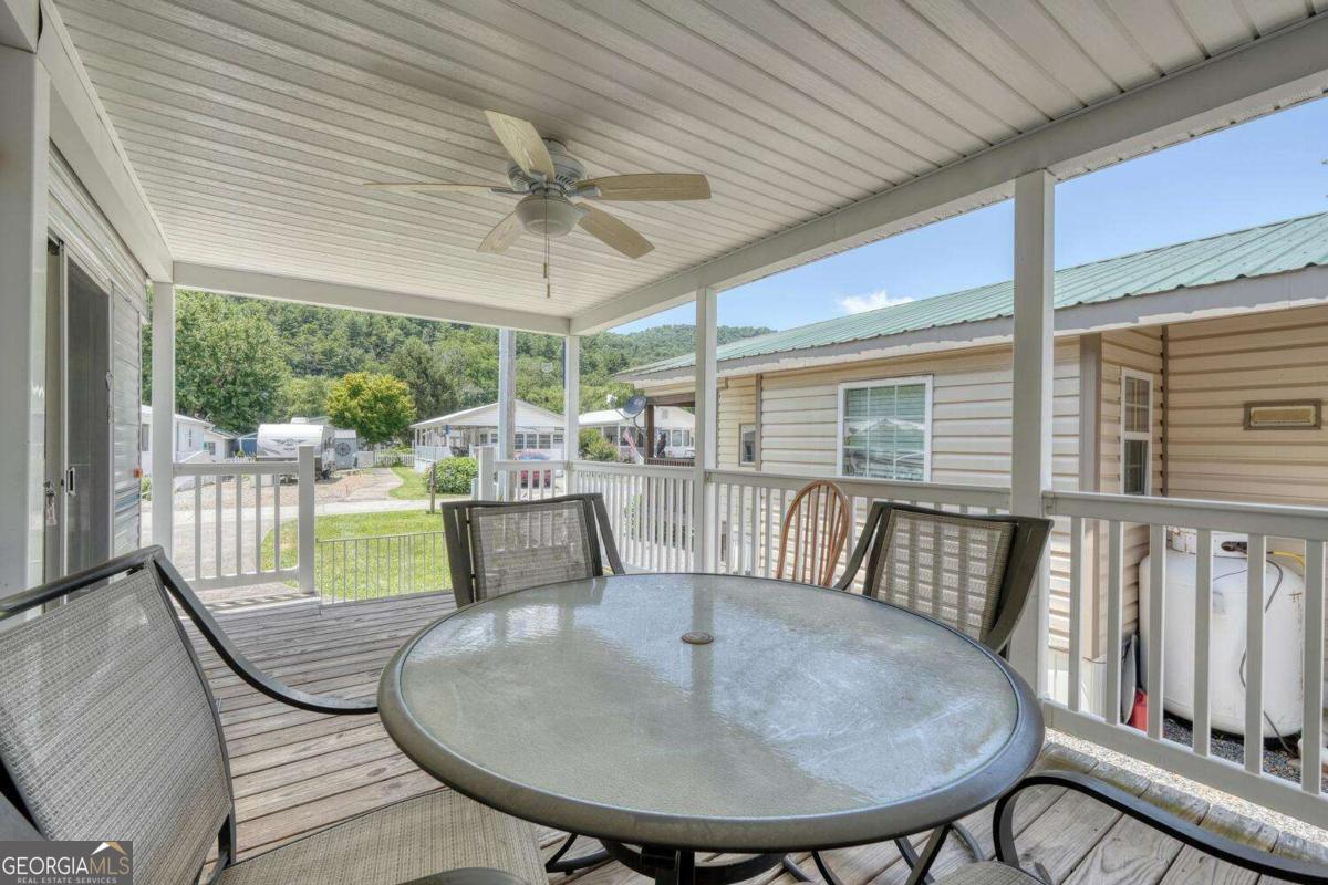 4360 Riverbank Run Hiawassee GA 30546