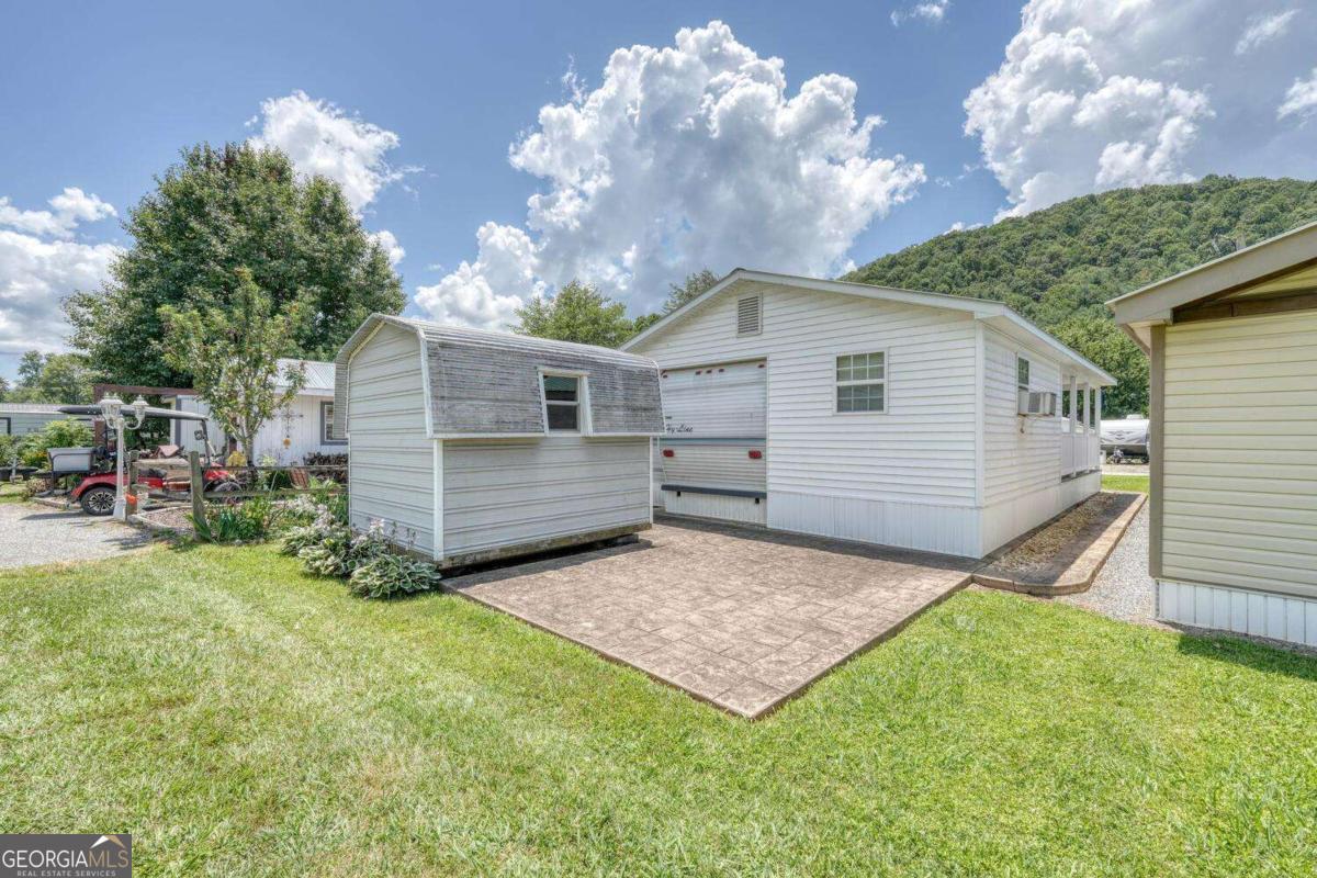4360 Riverbank Run Hiawassee GA 30546