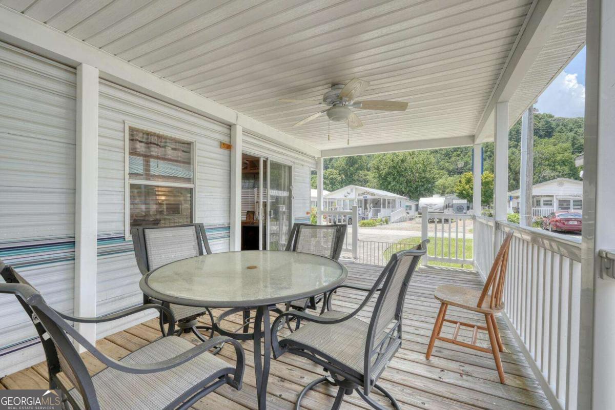 4360 Riverbank Run Hiawassee GA 30546