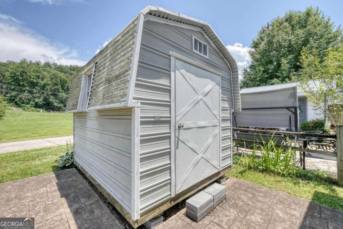 4360 Riverbank Run Hiawassee GA 30546
