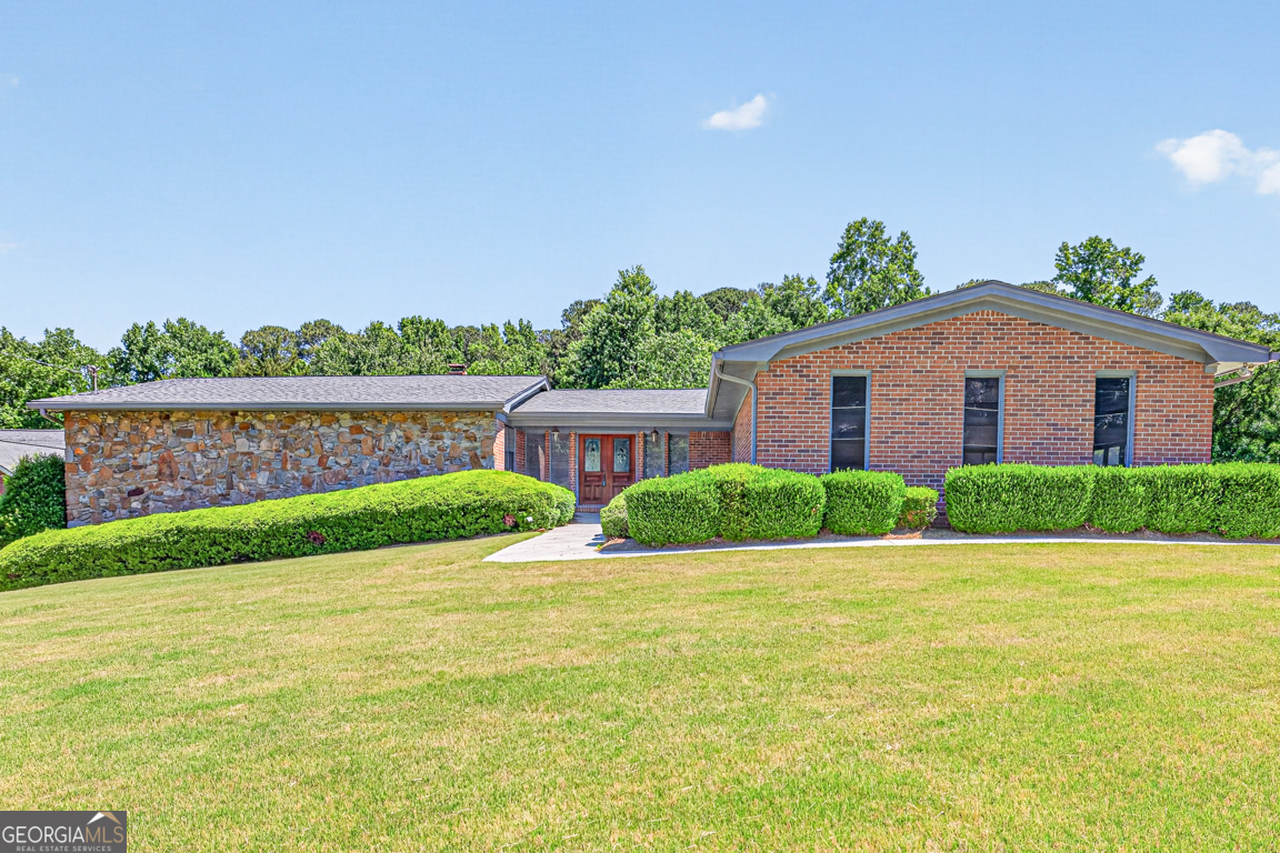 1728 Rivermist Drive SW Lilburn GA 30047