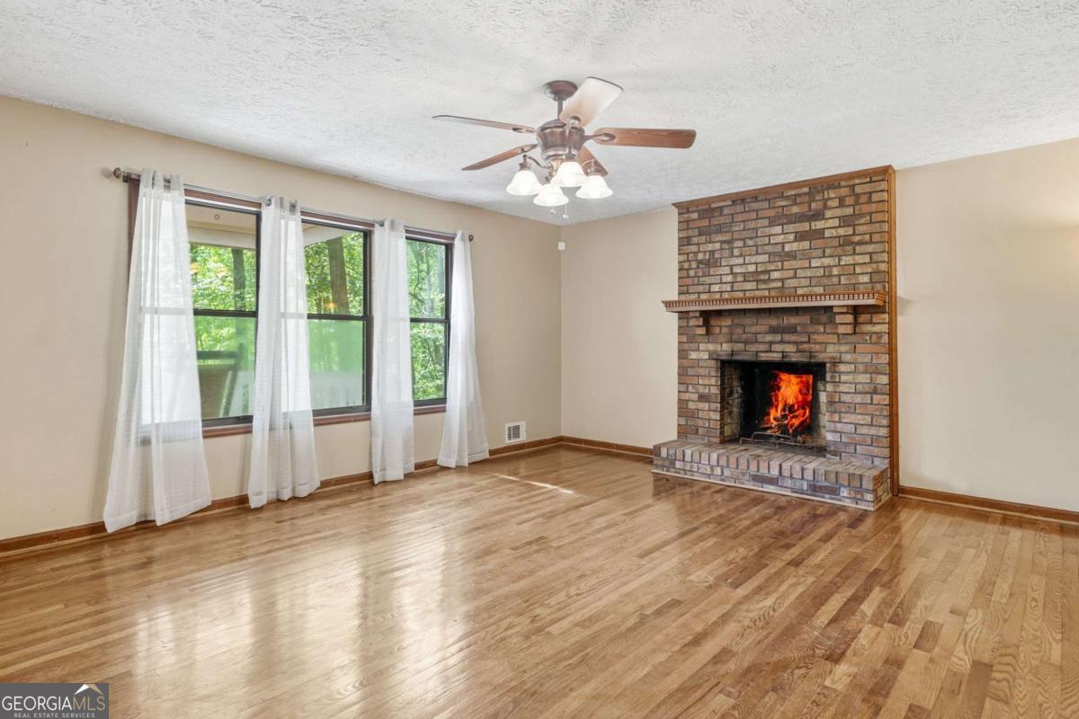 147 Lone Bear Drive Waleska GA 30183