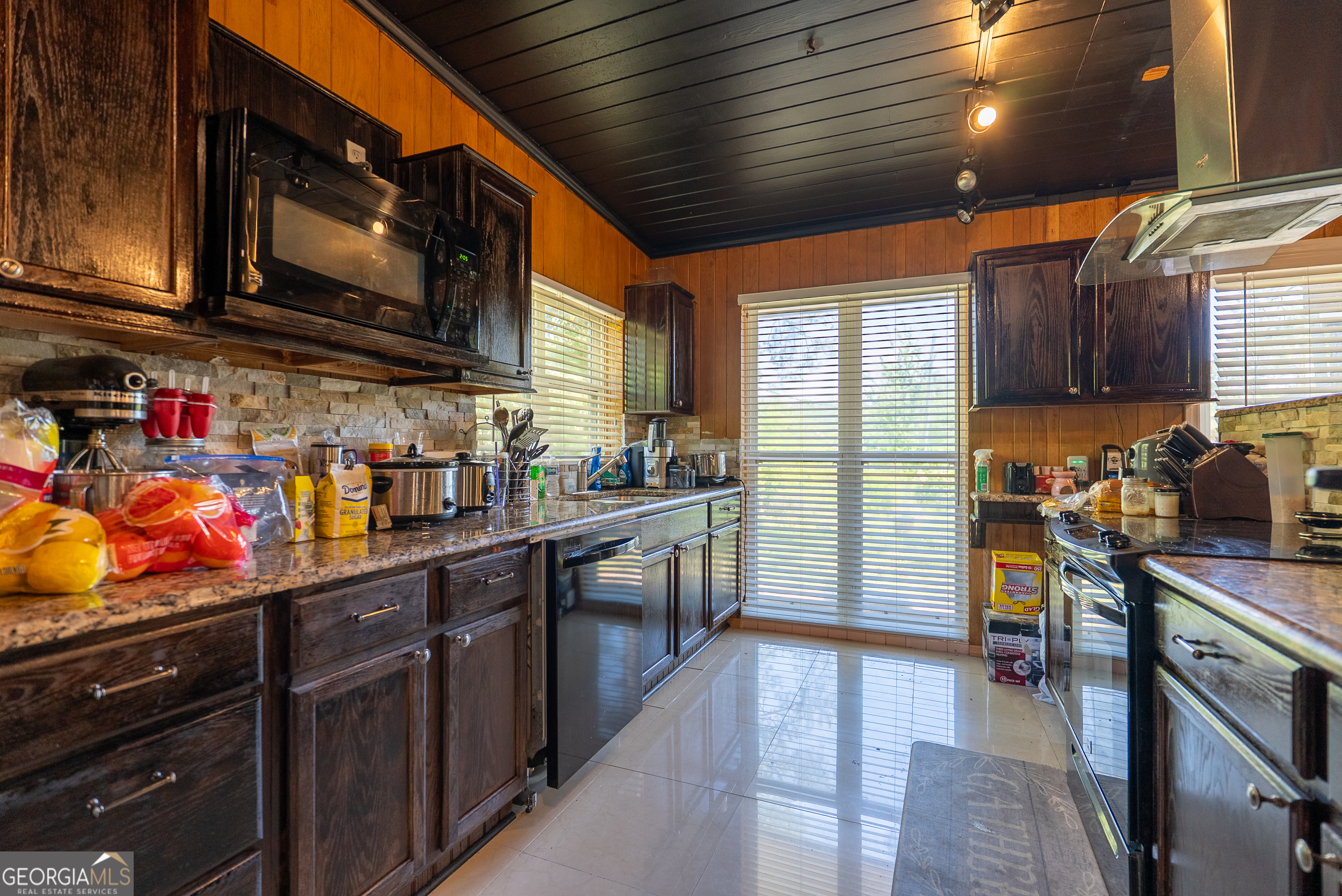 482 Curry Street NE Pelham GA 31779