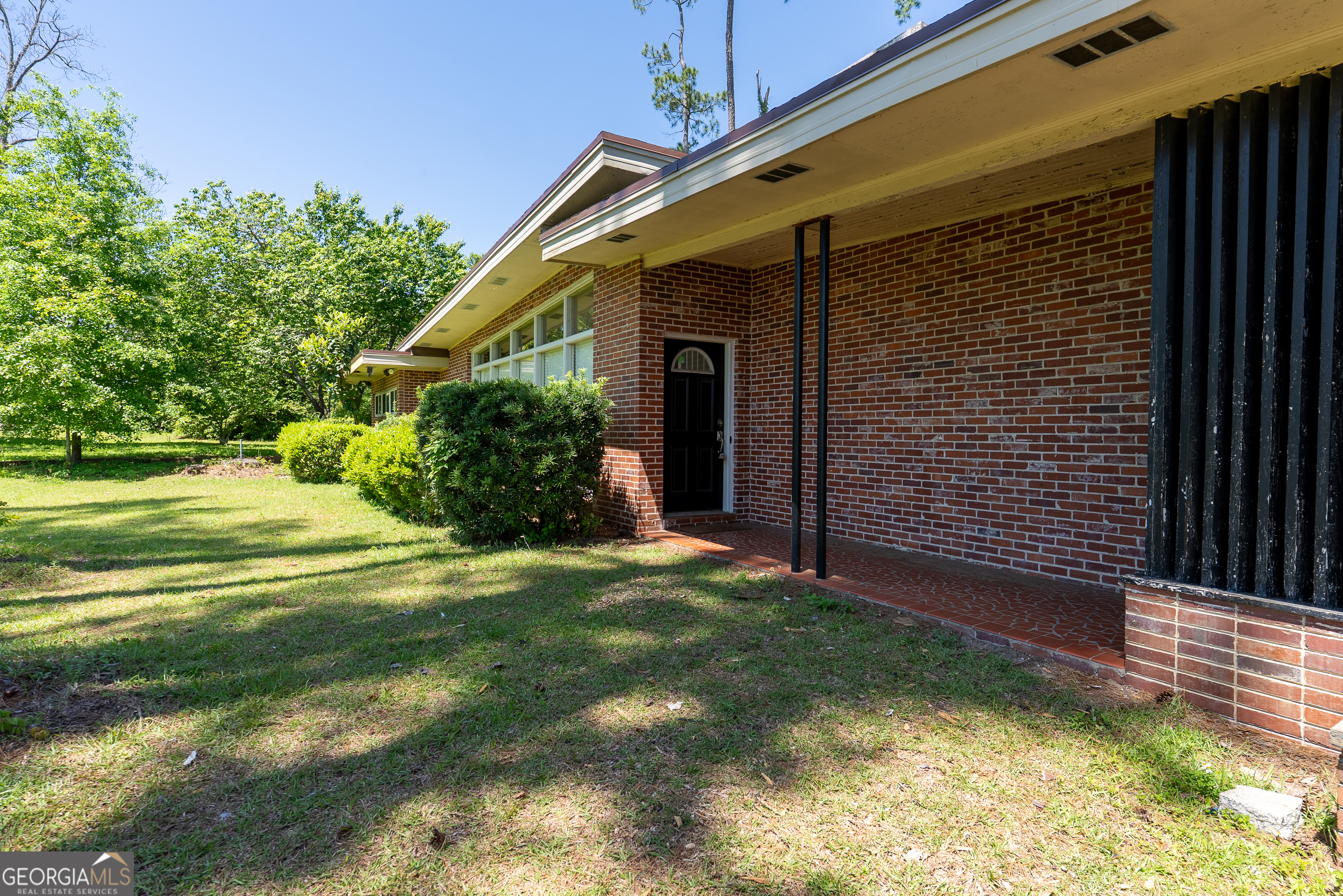 482 Curry Street NE Pelham GA 31779