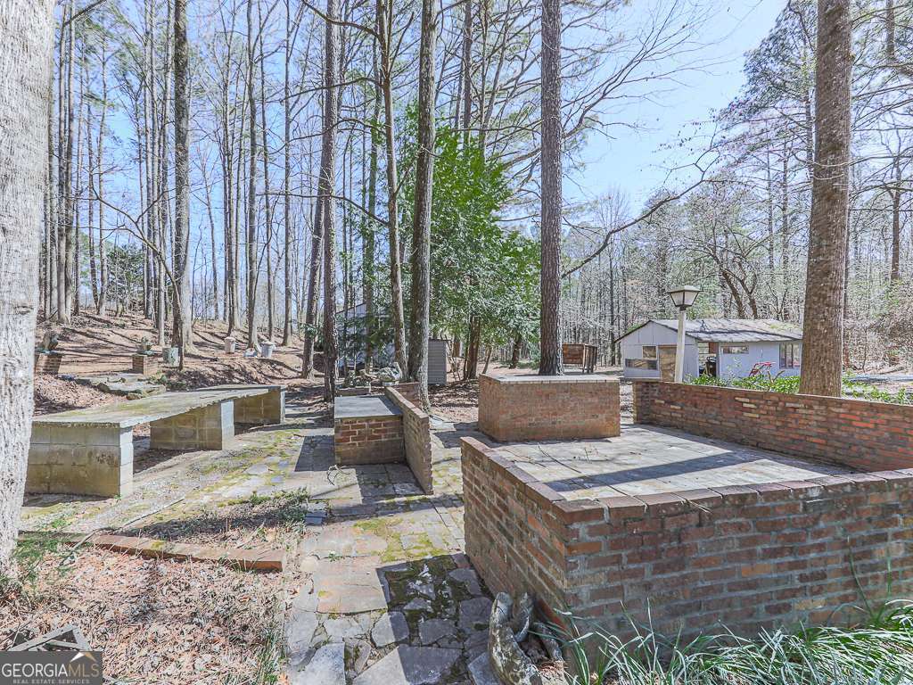 5506 Vaughn Road Woodstock GA 30188