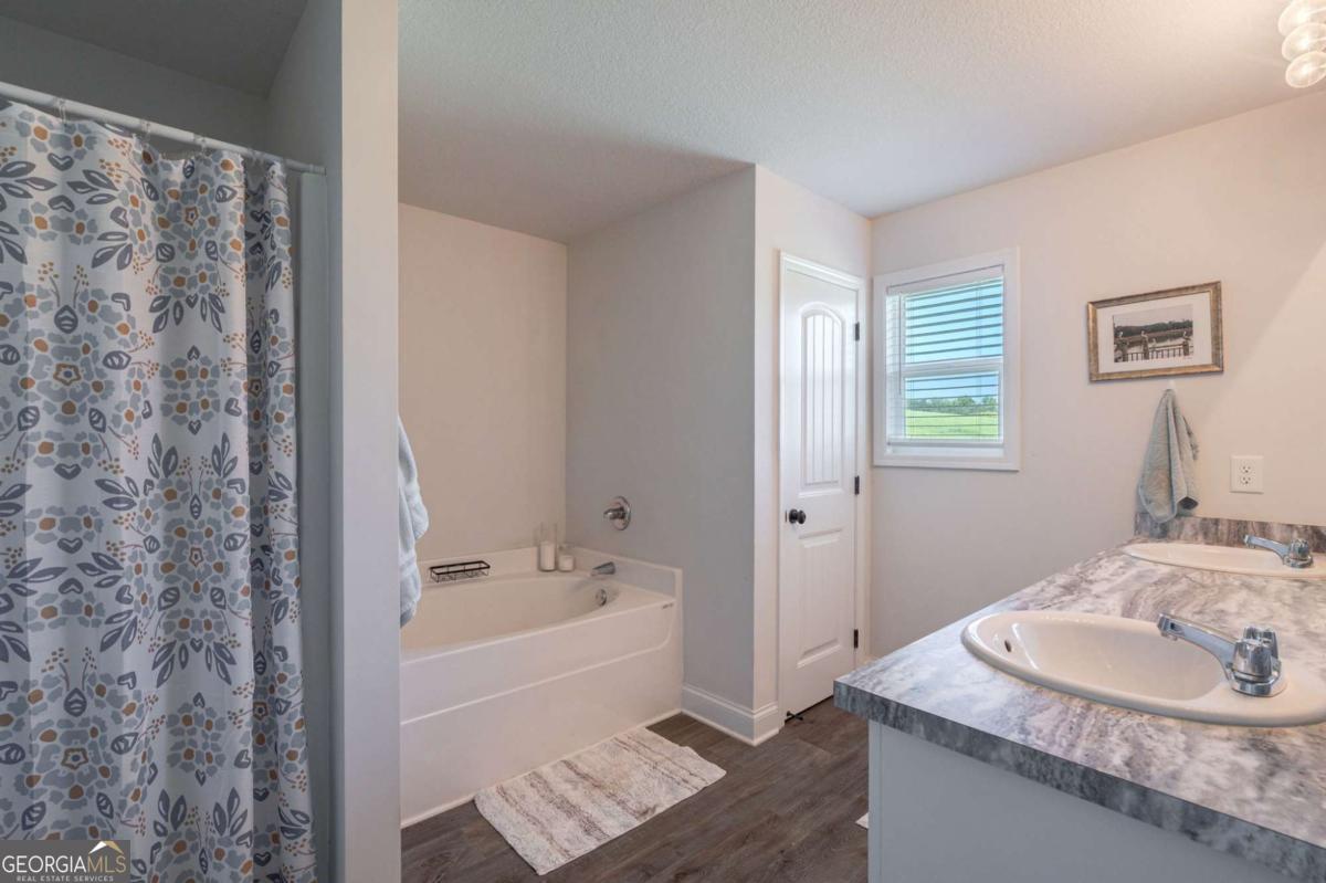 327 Skyview Drive Winterville GA 30683