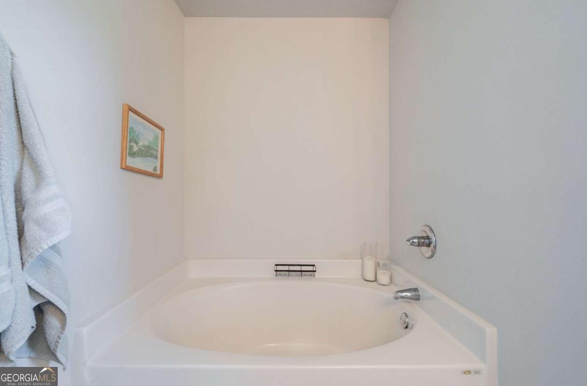 327 Skyview Drive Winterville GA 30683