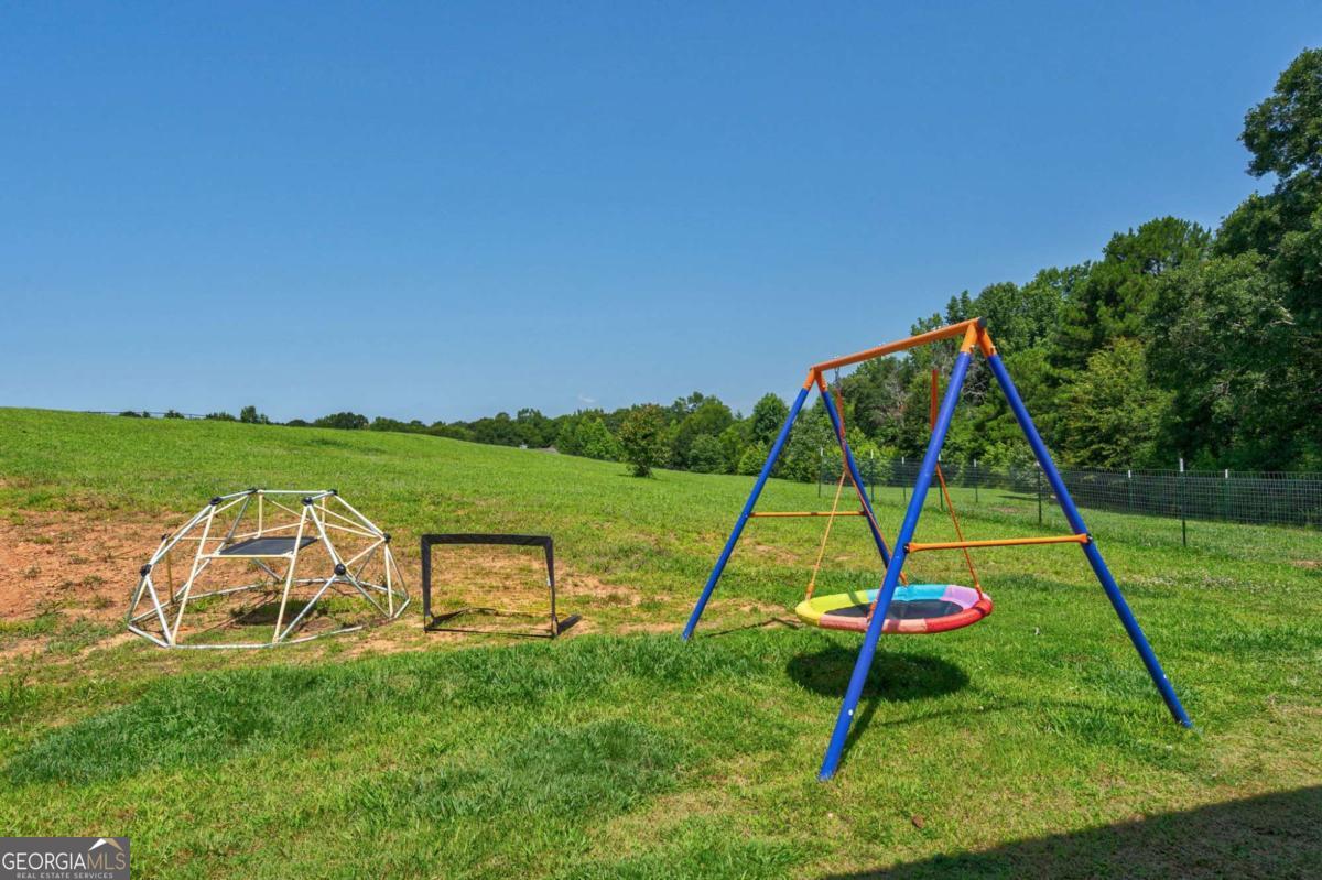 327 Skyview Drive Winterville GA 30683