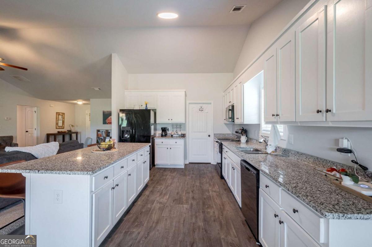 327 Skyview Drive Winterville GA 30683