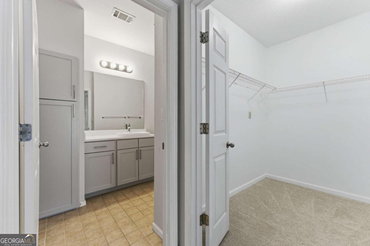 4333 Dunwoody Park Atlanta GA 30338