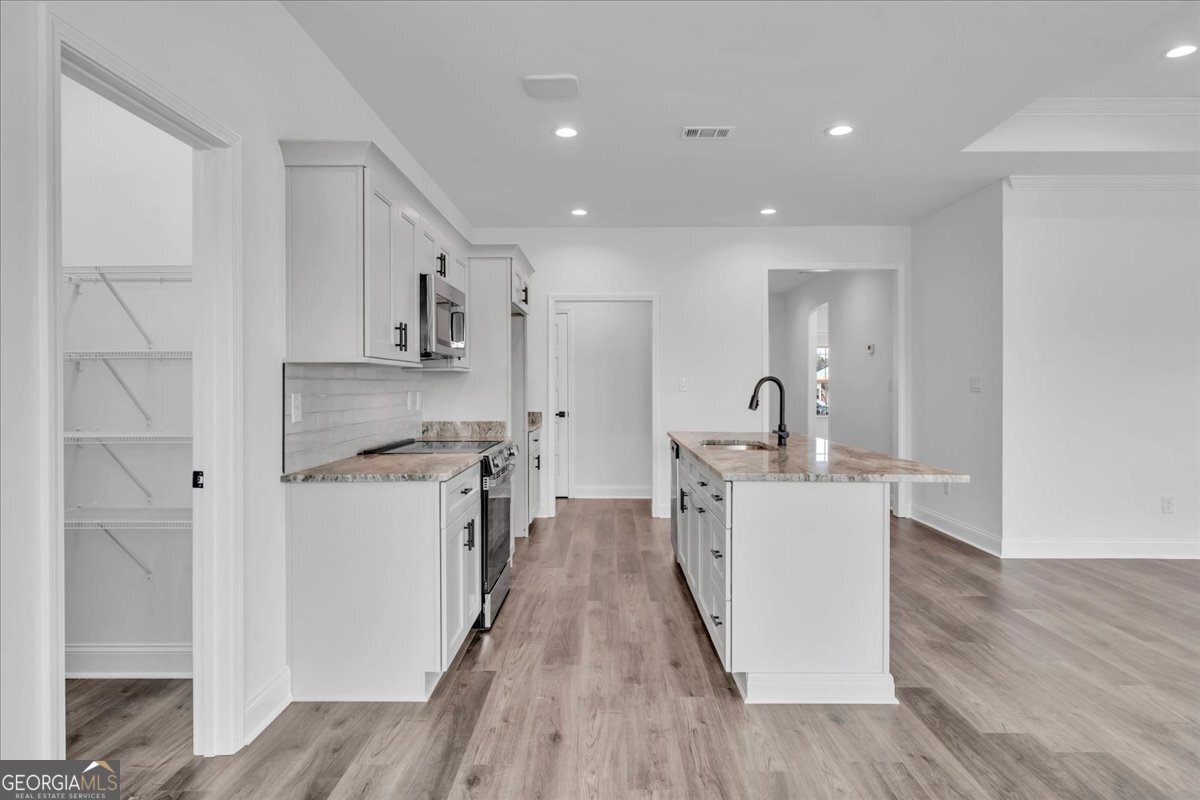165 Early Drive Byron GA 31008