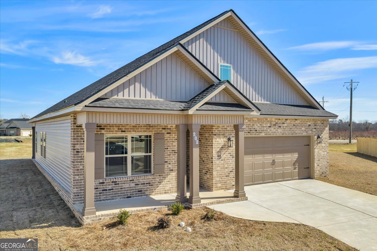 165 Early Drive Byron GA 31008