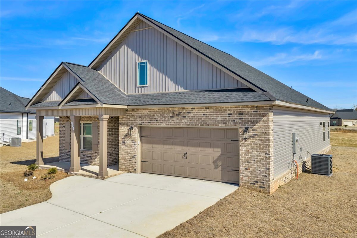 165 Early Drive Byron GA 31008