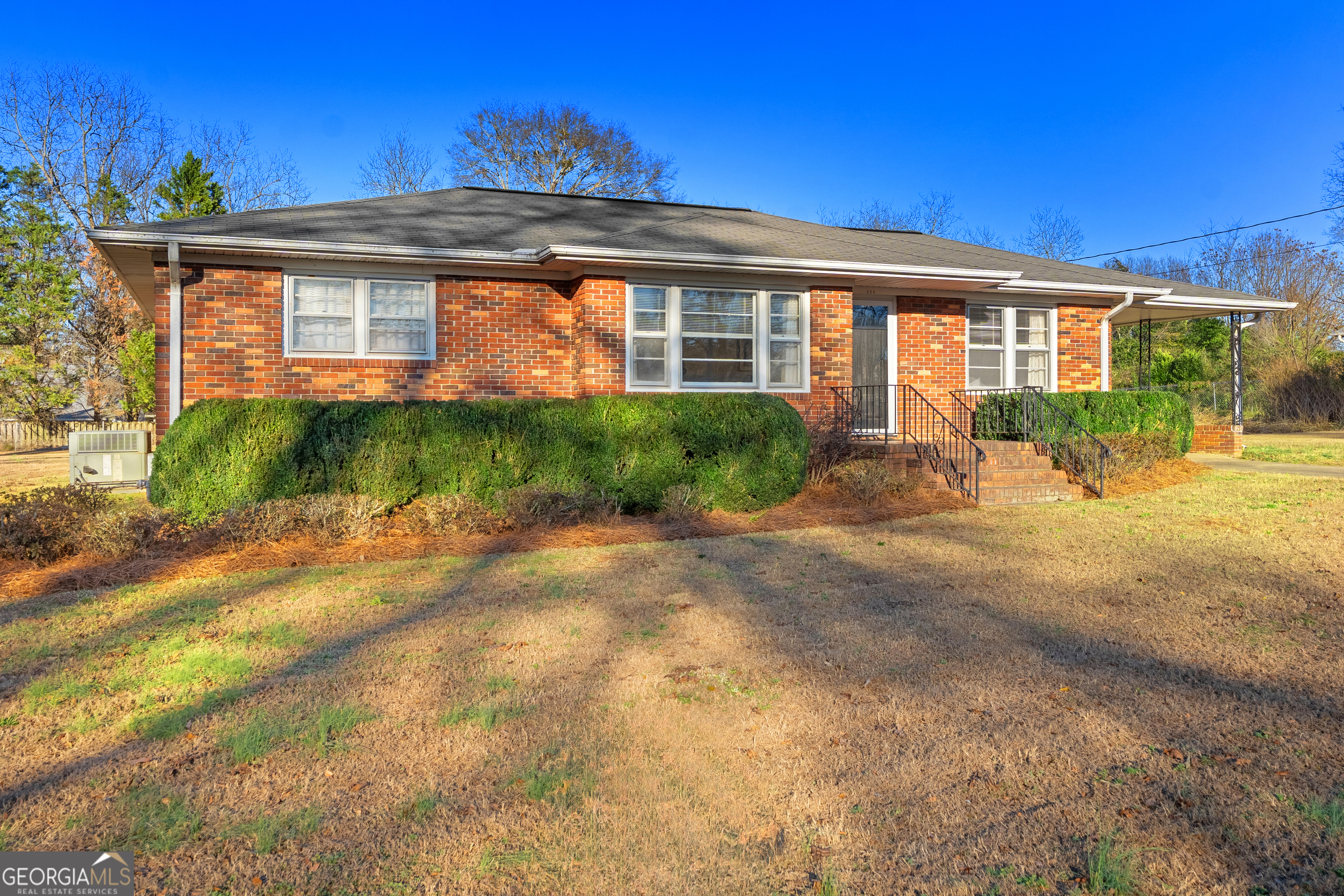 224 Race Street Hartwell GA 30643