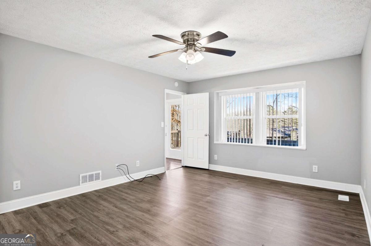 808 Emerald Chase Powder Springs GA 30127