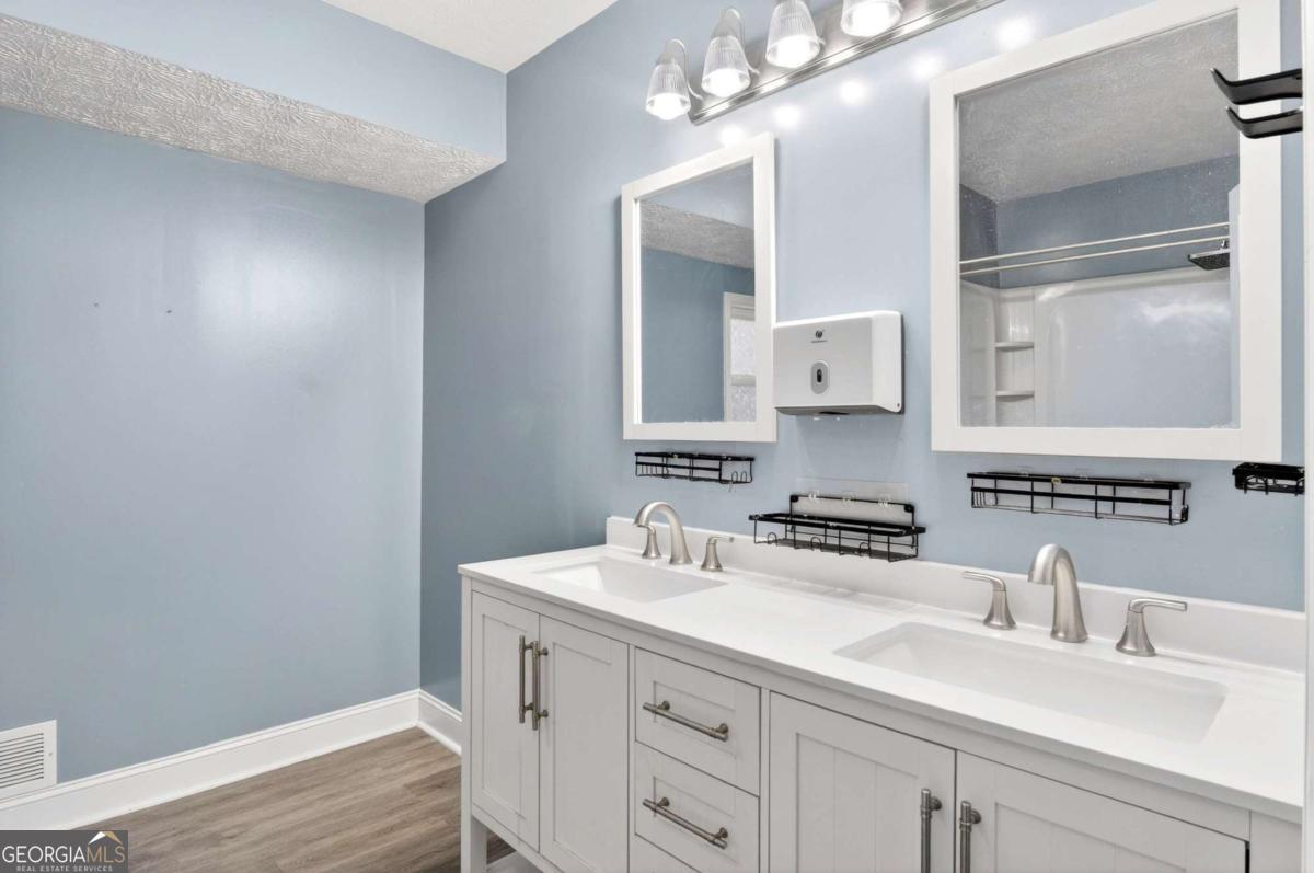 808 Emerald Chase Powder Springs GA 30127