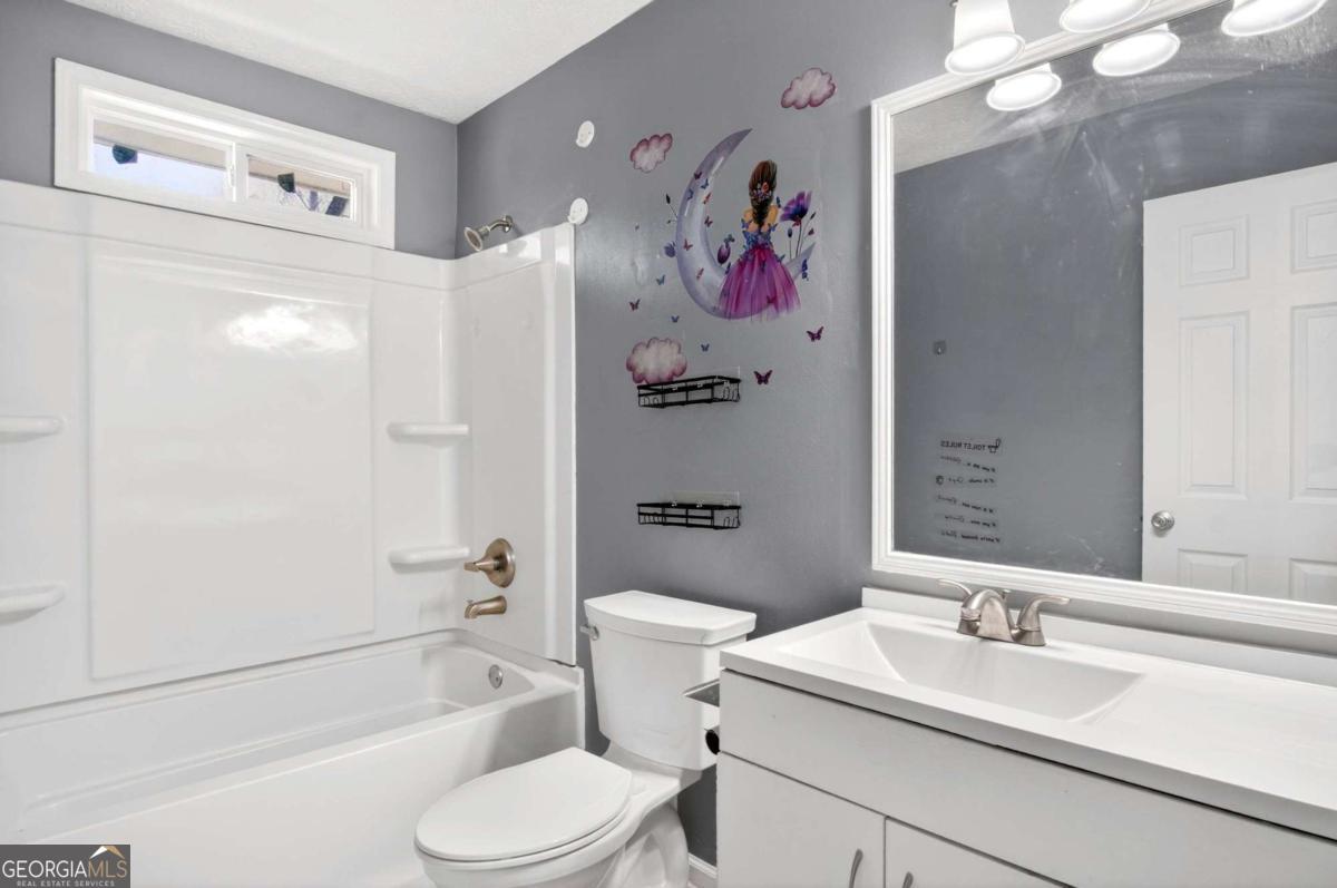 808 Emerald Chase Powder Springs GA 30127