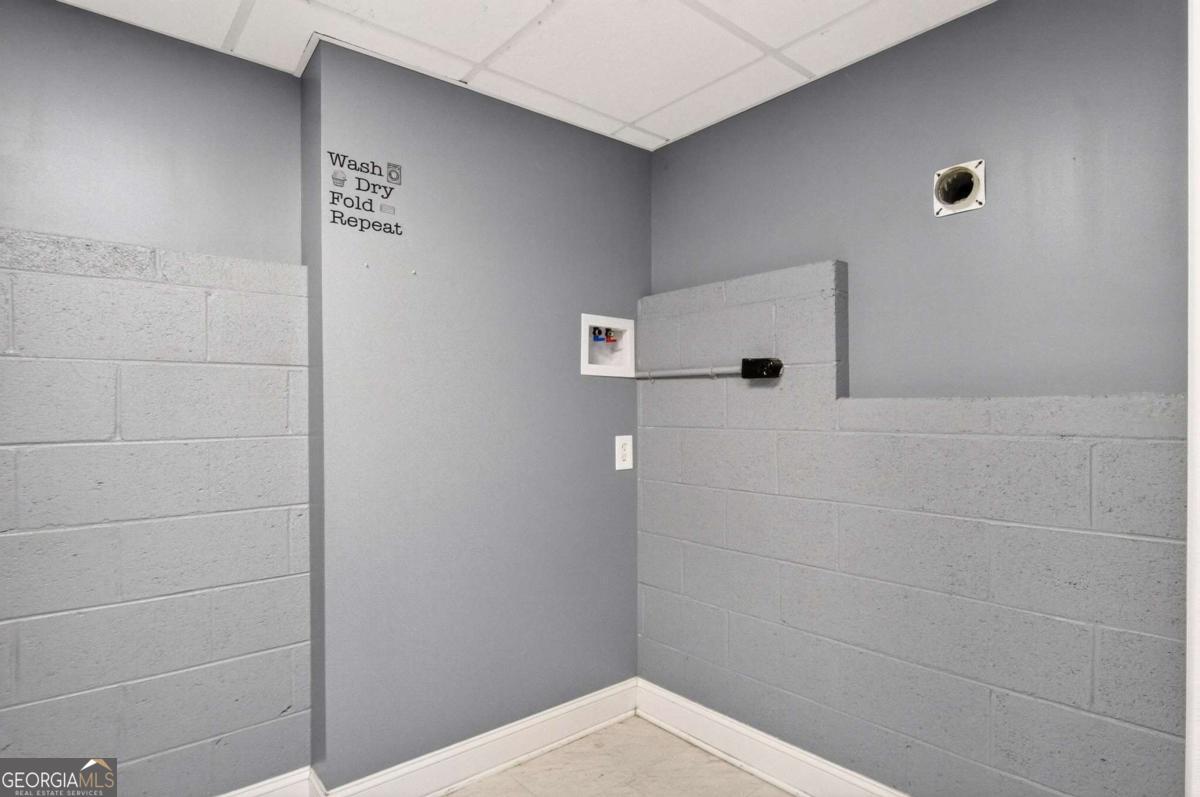 808 Emerald Chase Powder Springs GA 30127