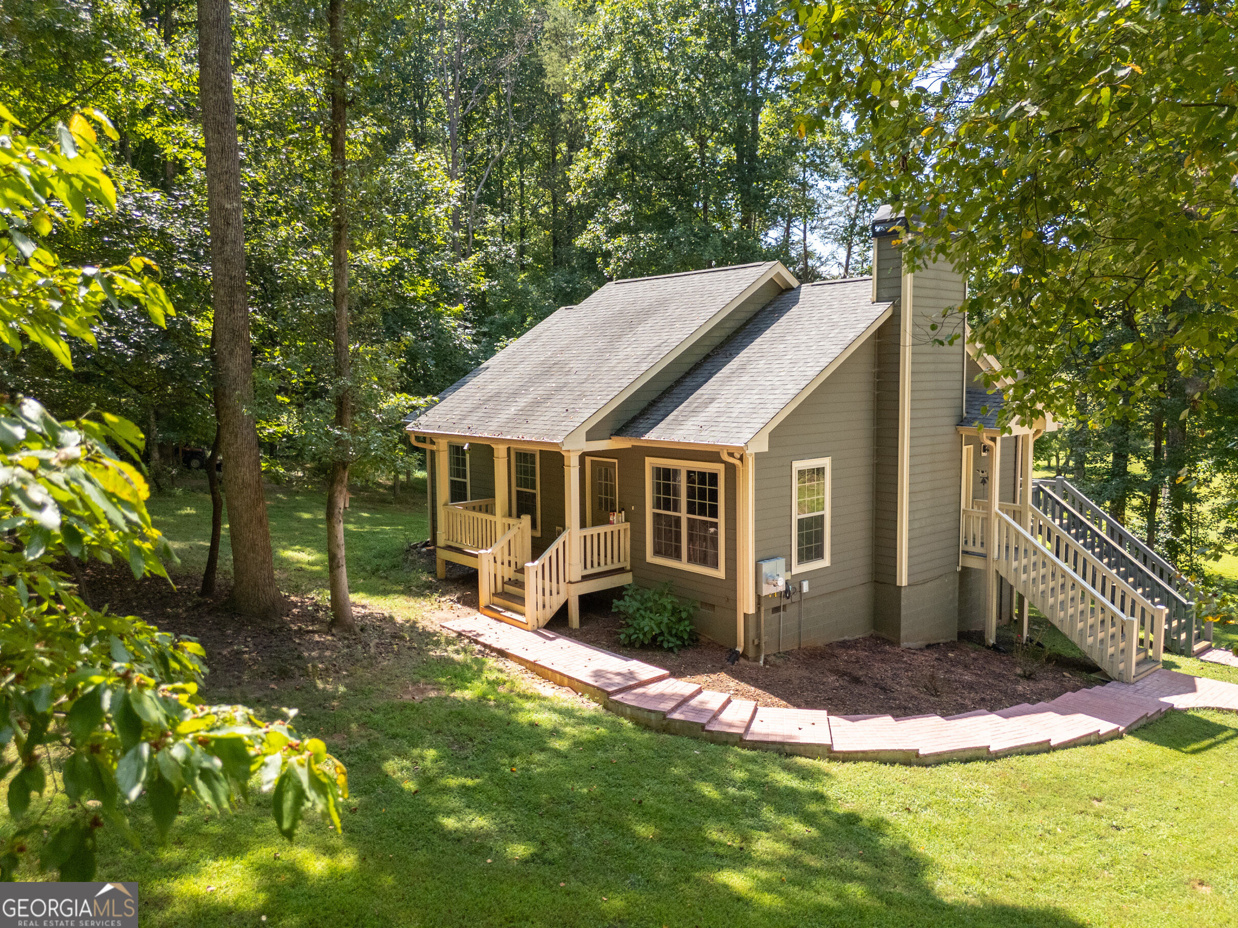 629 Crane Trail Cleveland GA 30528