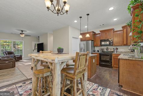 629 Crane Trail Cleveland GA 30528