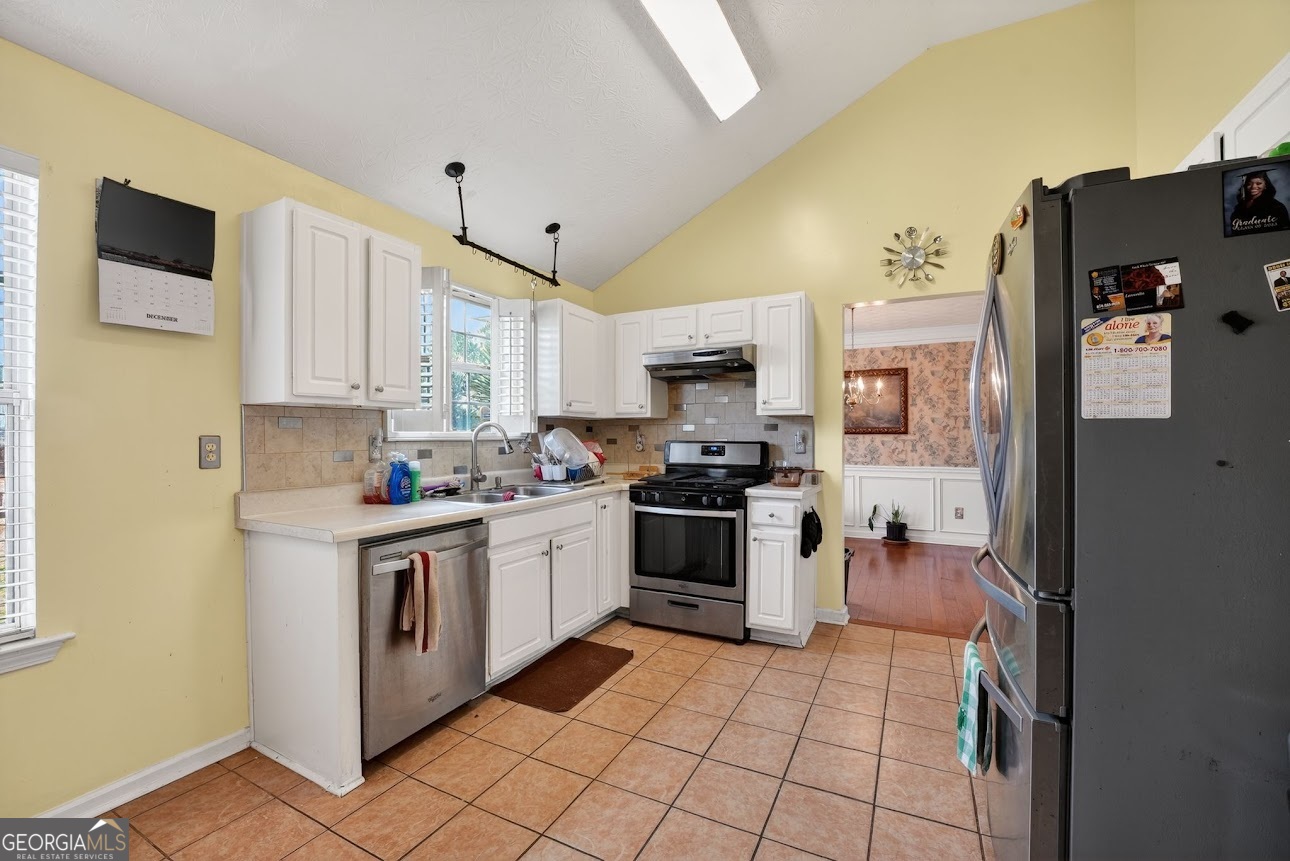 385 Creekview Boulevard Covington GA 30016