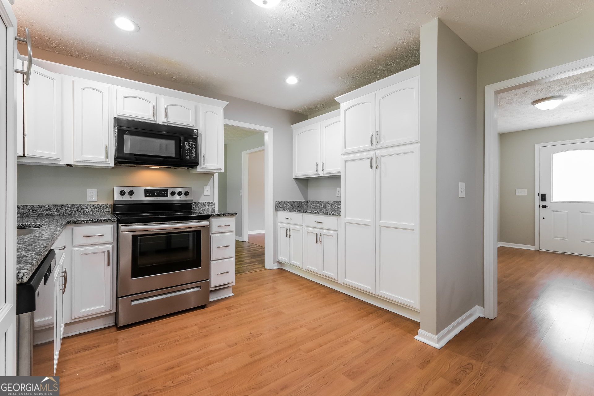 905 N Lassetter Circle Villa Rica GA 30180