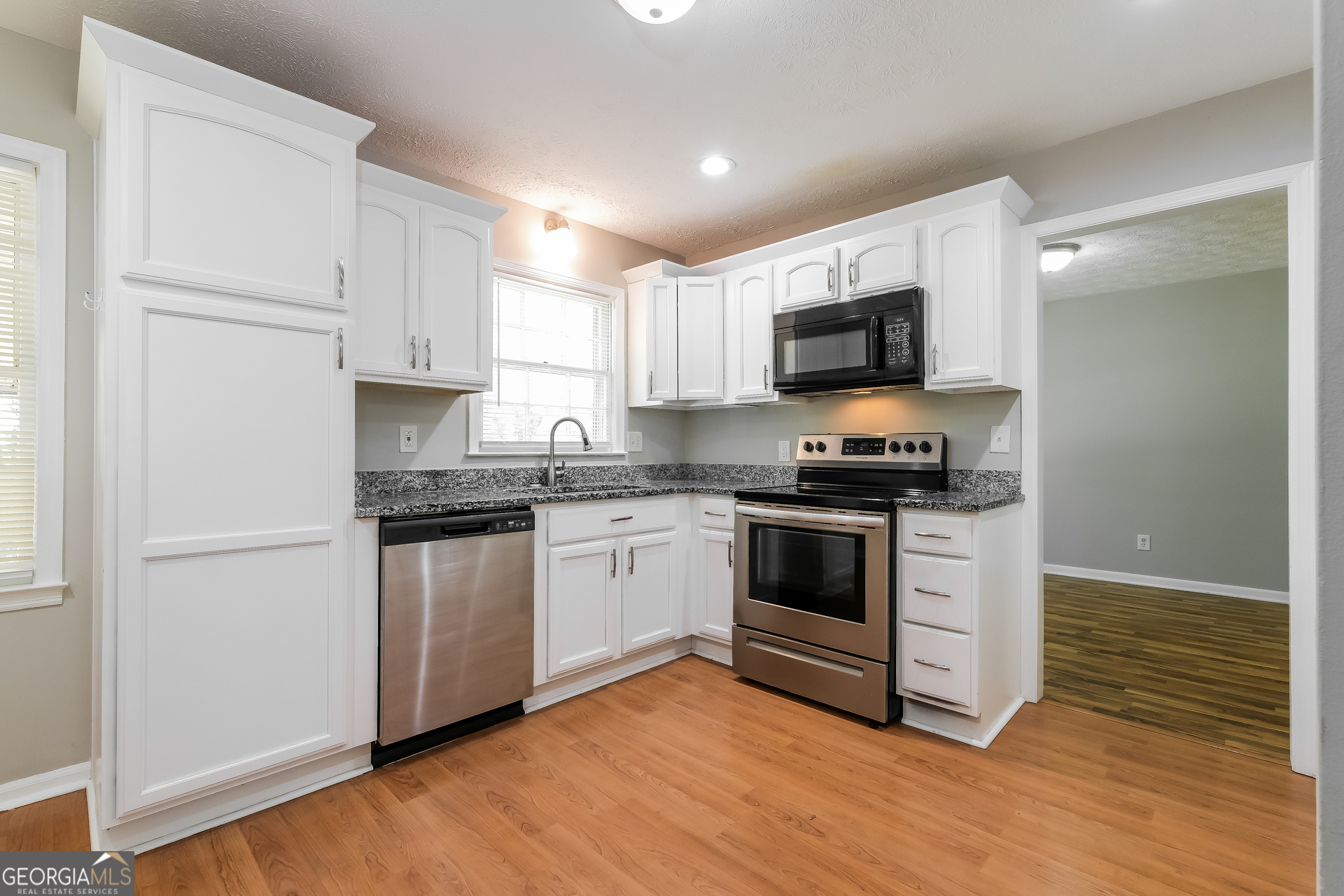 905 N Lassetter Circle Villa Rica GA 30180