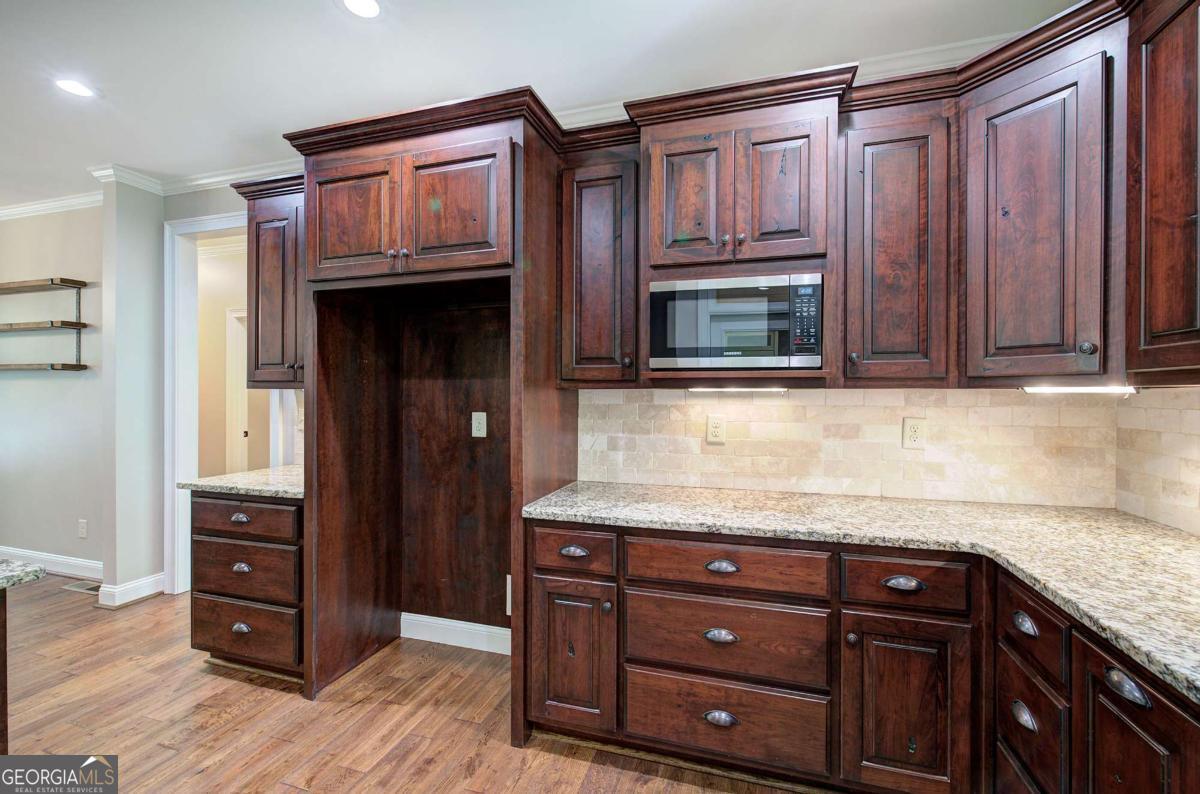 25 Mountain Creek Trail NE Fairmount GA 30139