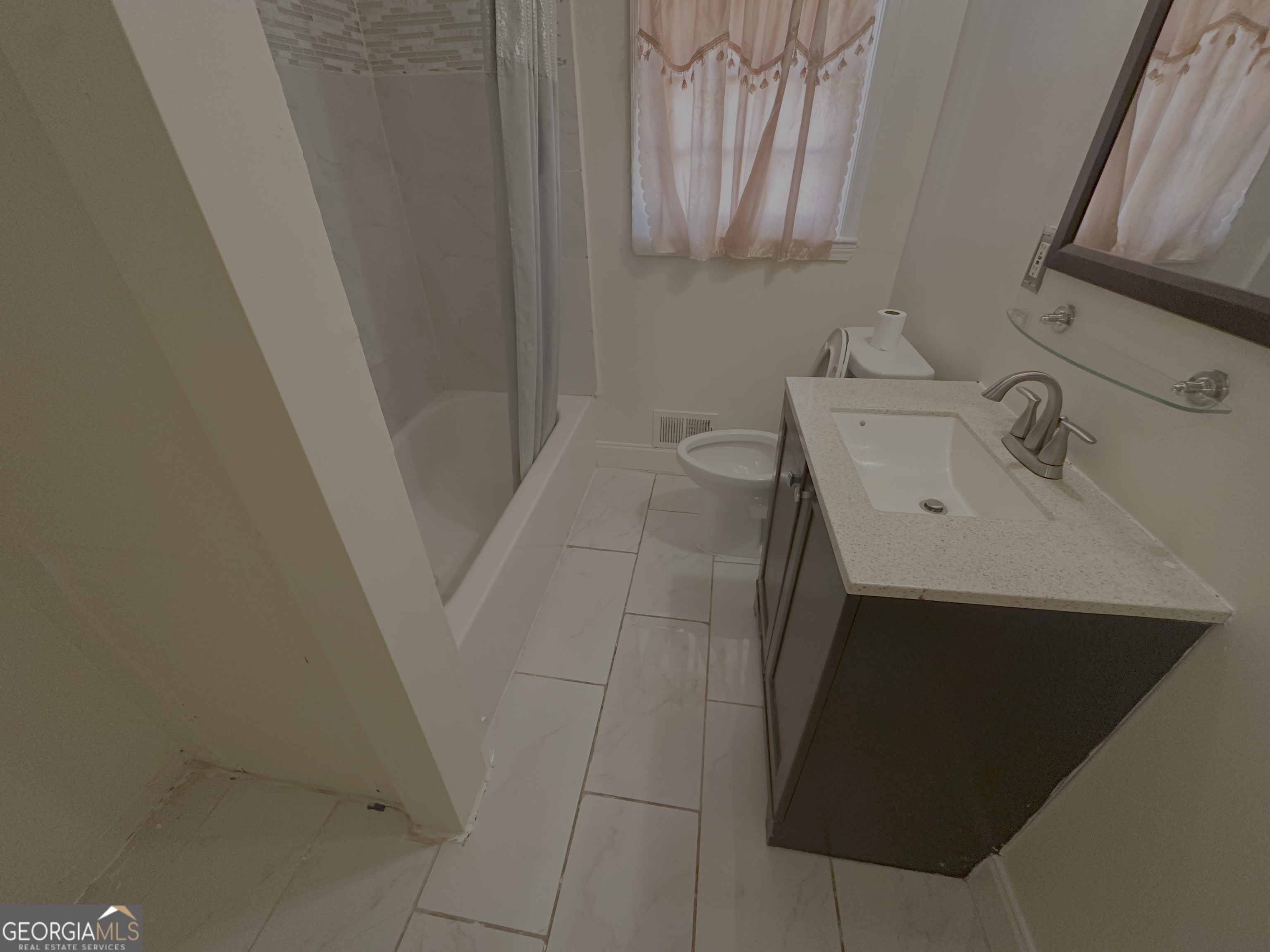 1523 Sagewood Circle Stone Mountain GA 30083