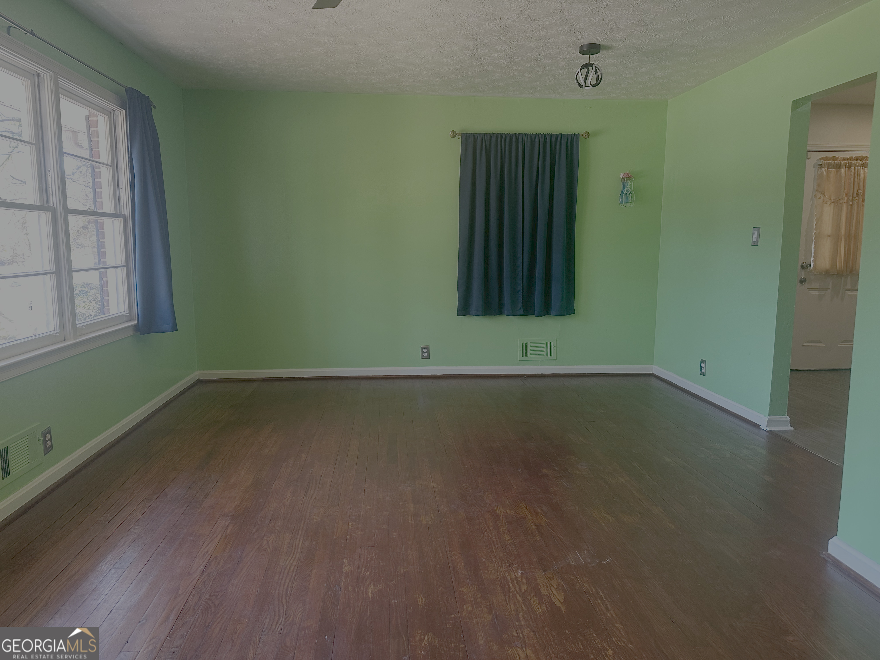1523 Sagewood Circle Stone Mountain GA 30083