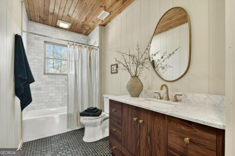 1312 Hicks Ford Road Ellijay GA 30540