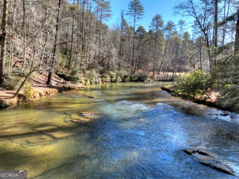 1312 Hicks Ford Road Ellijay GA 30540