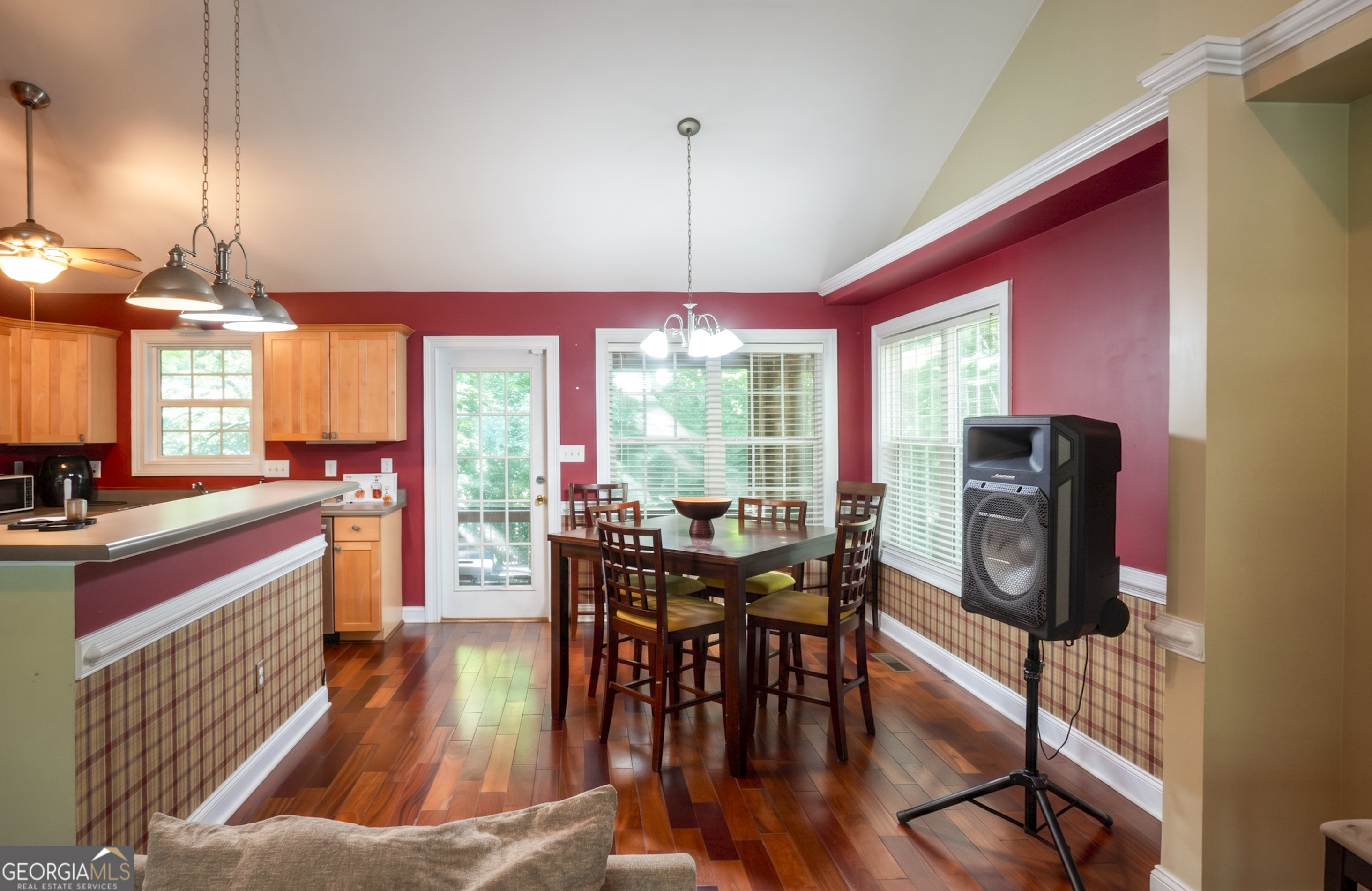 192 Lakeover Circle Athens GA 30607